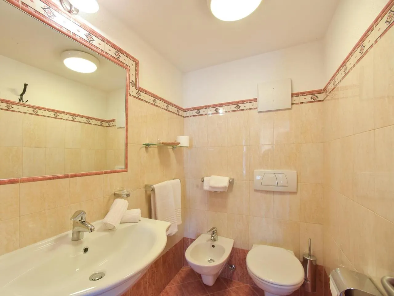 Toilet in Residence Salvan