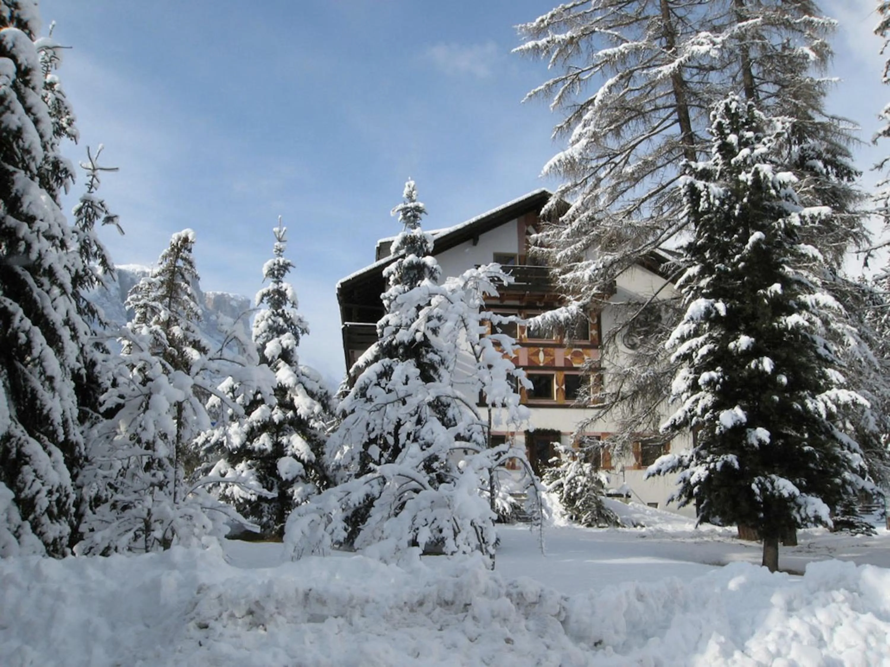 Facade/entrance in Residence Salvan