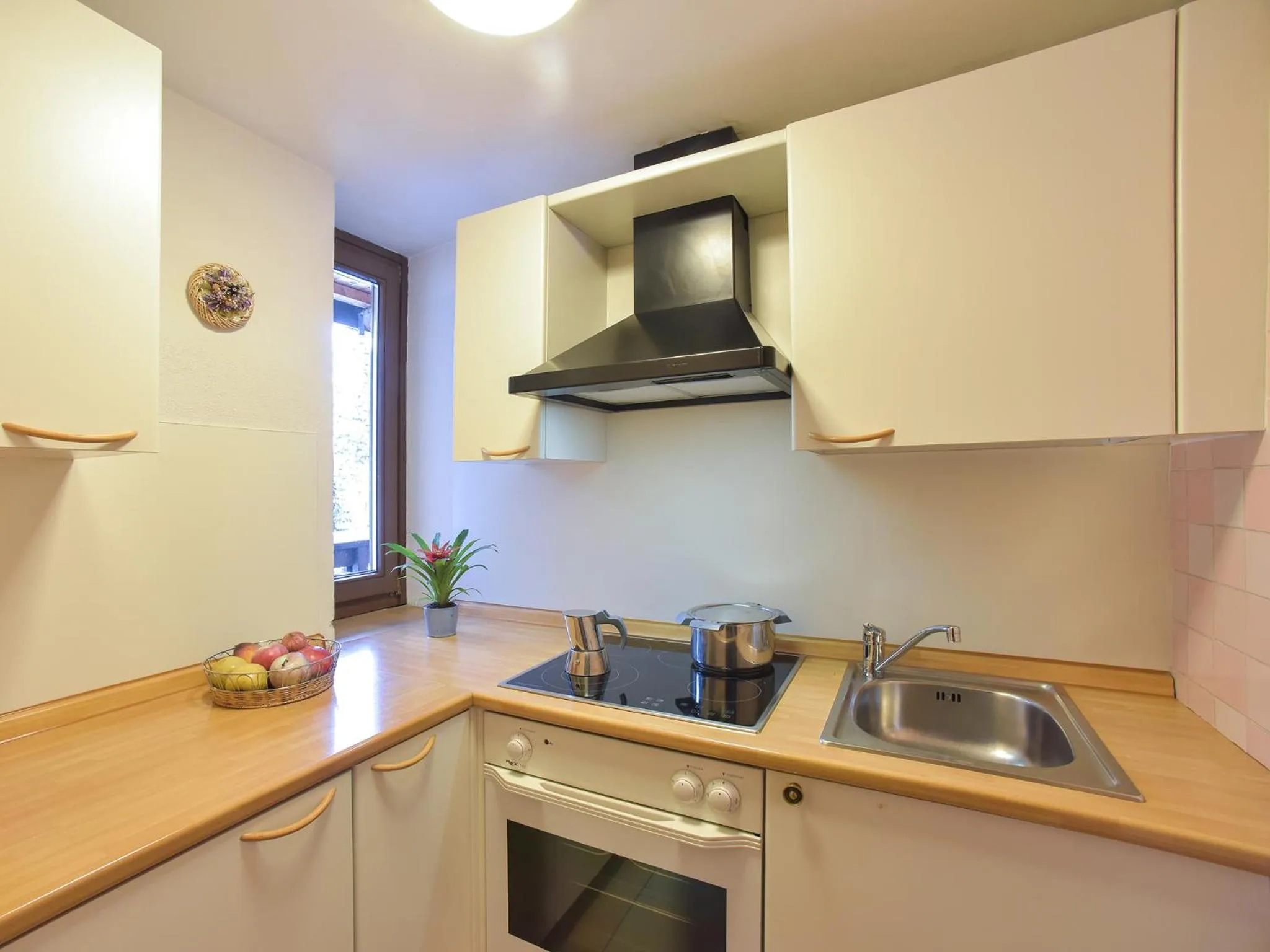 Kitchen or kitchenette in Residence Salvan