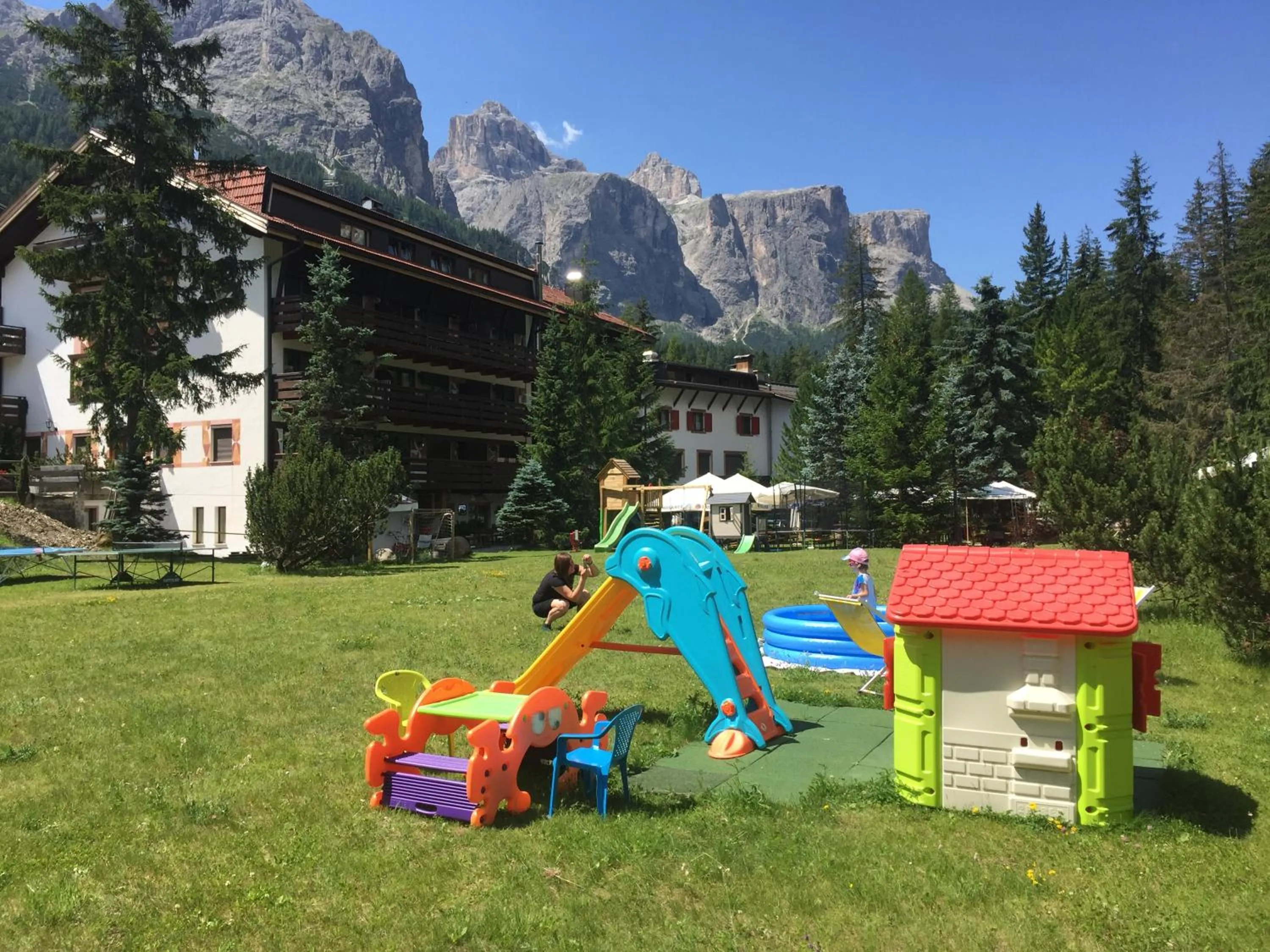 BBQ facilities in Residence Salvan