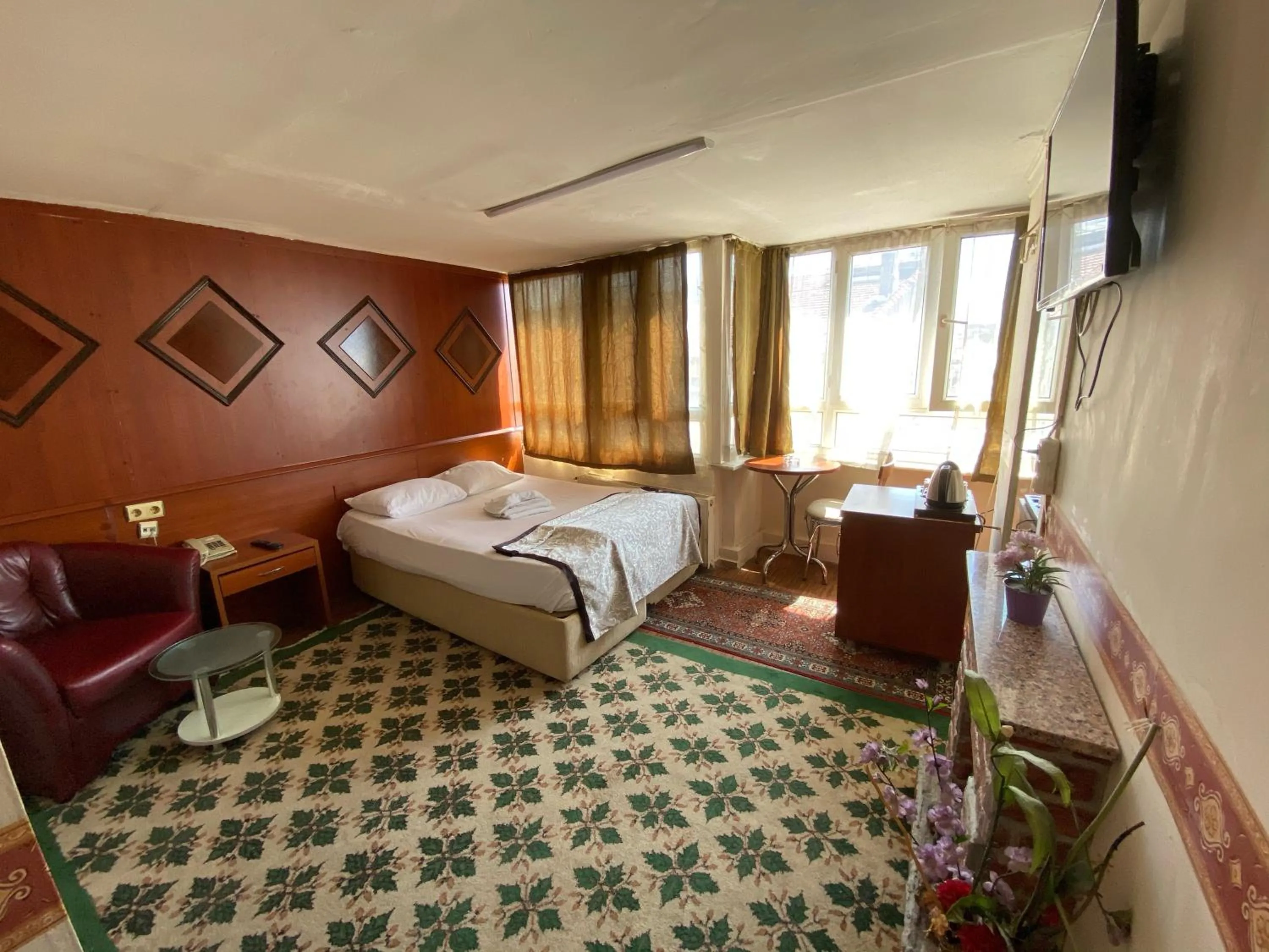 Bedroom, Bed in Kadikoy Kervansaray Hotel