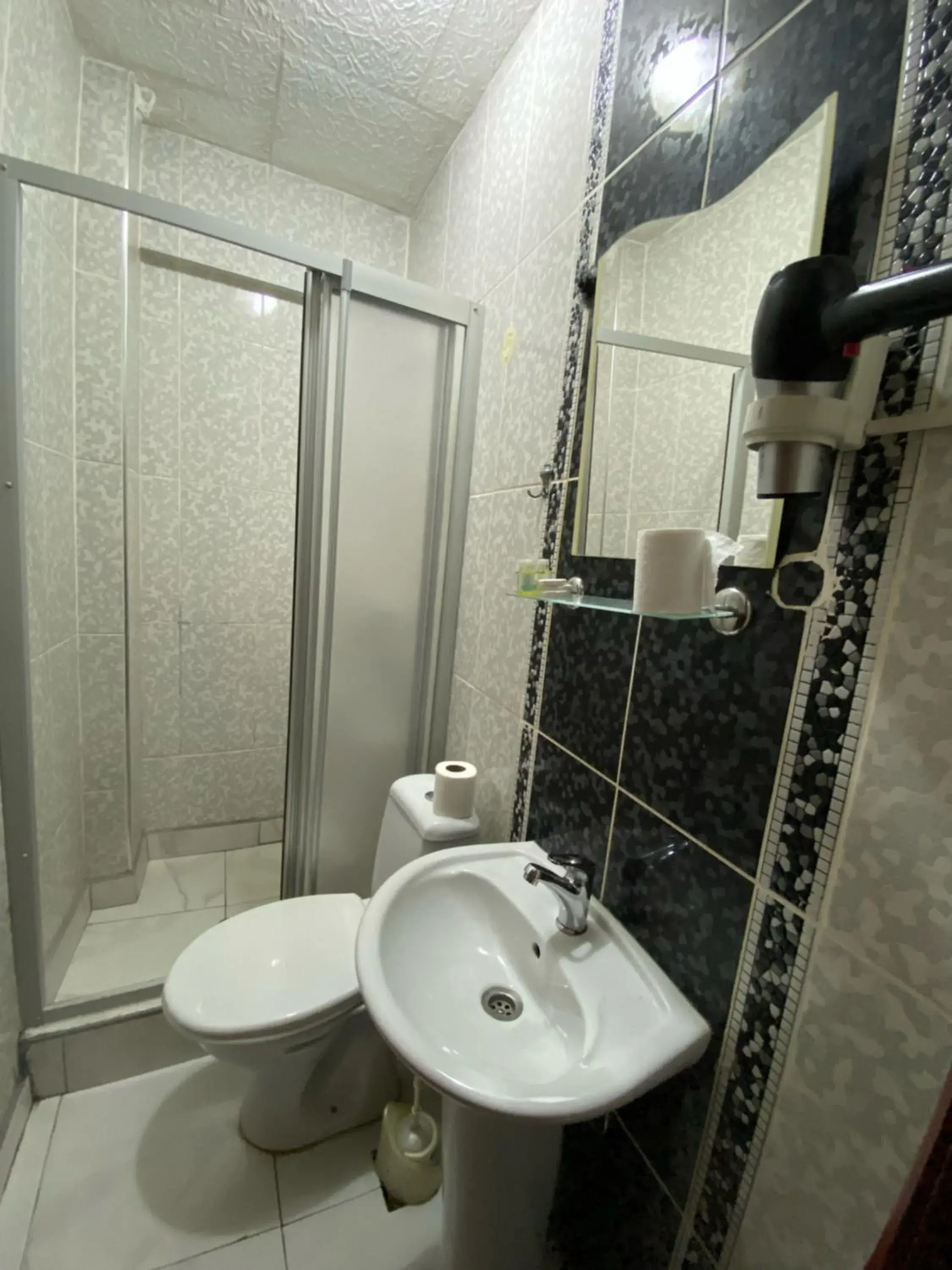 Standard Double or Twin Room in Kadikoy Kervansaray Hotel Standard Double or Twin Room in Kadikoy Kervansaray Hotel