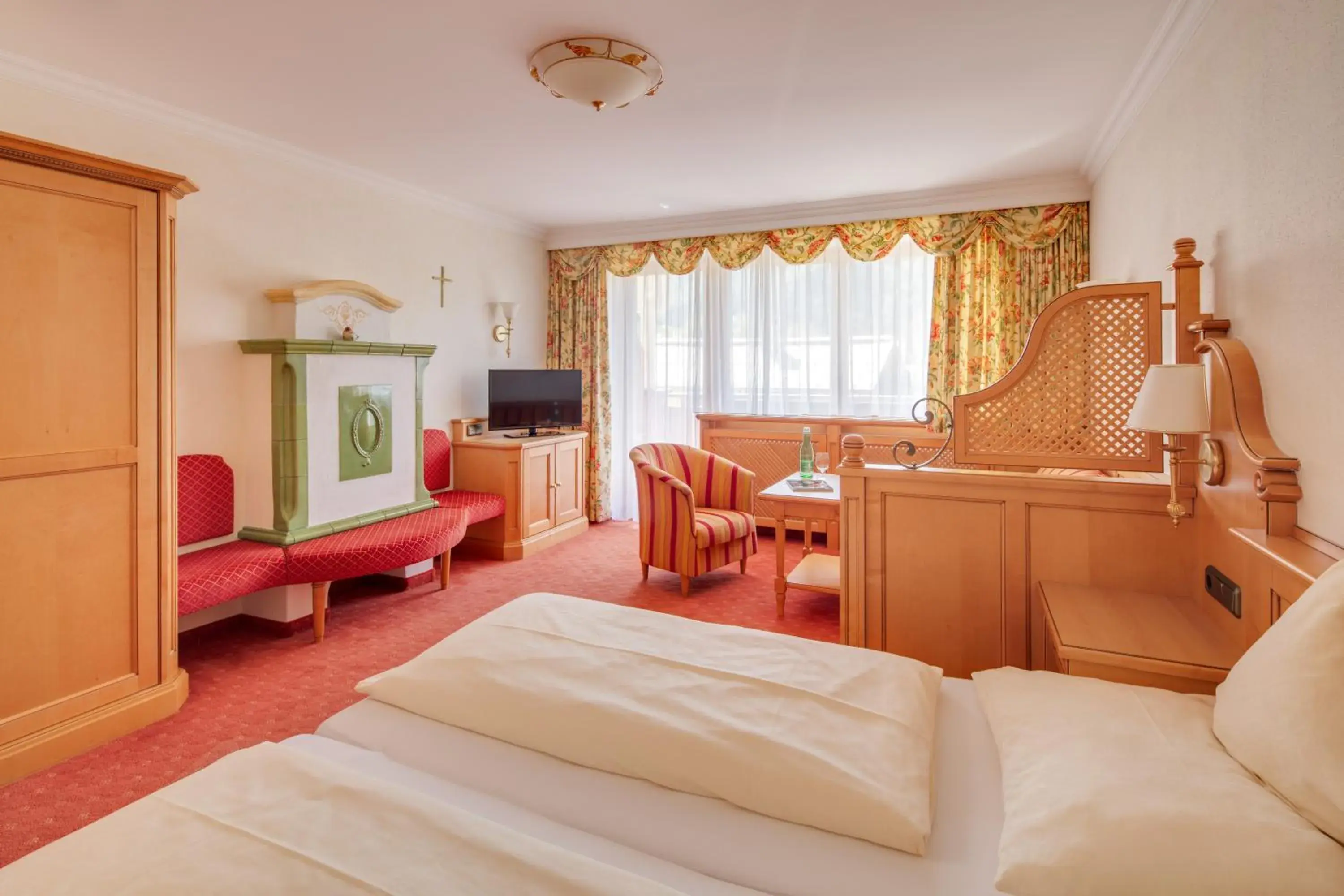 Deluxe Double Room in Unser Berghof Deluxe Double Room in Unser Berghof