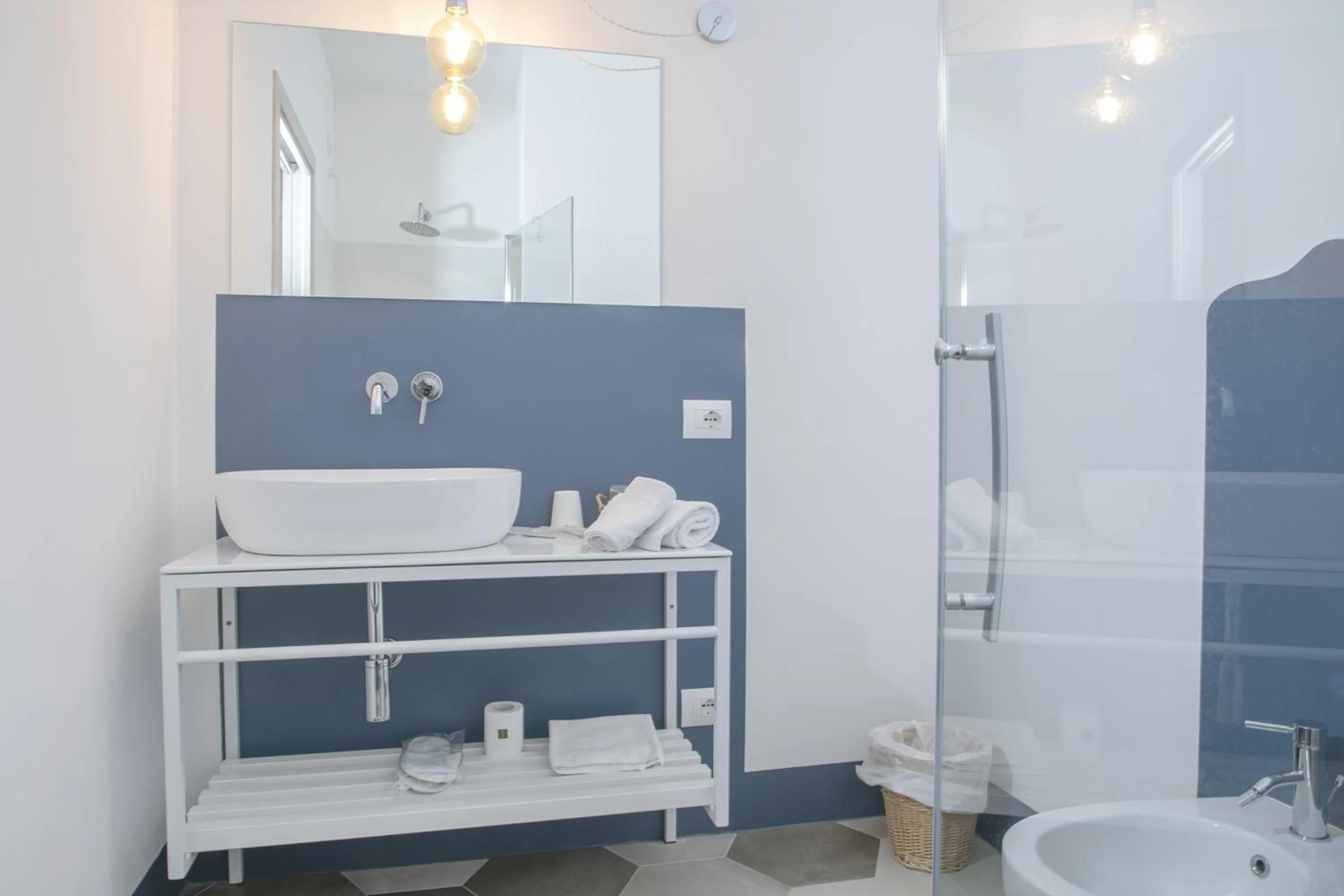 Bathroom in Hotel Villa Ambra