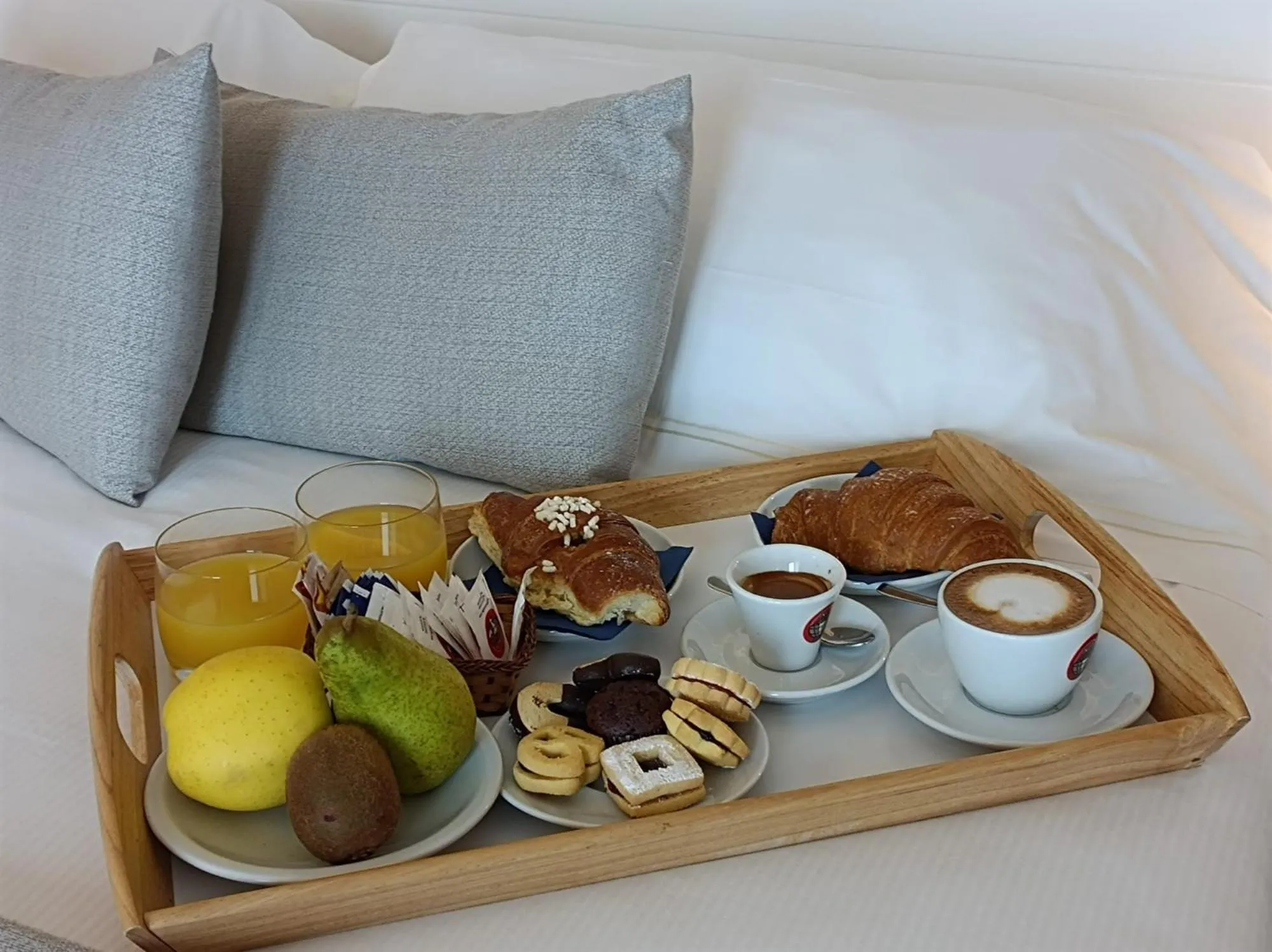 Breakfast in Hotel Villa Ambra