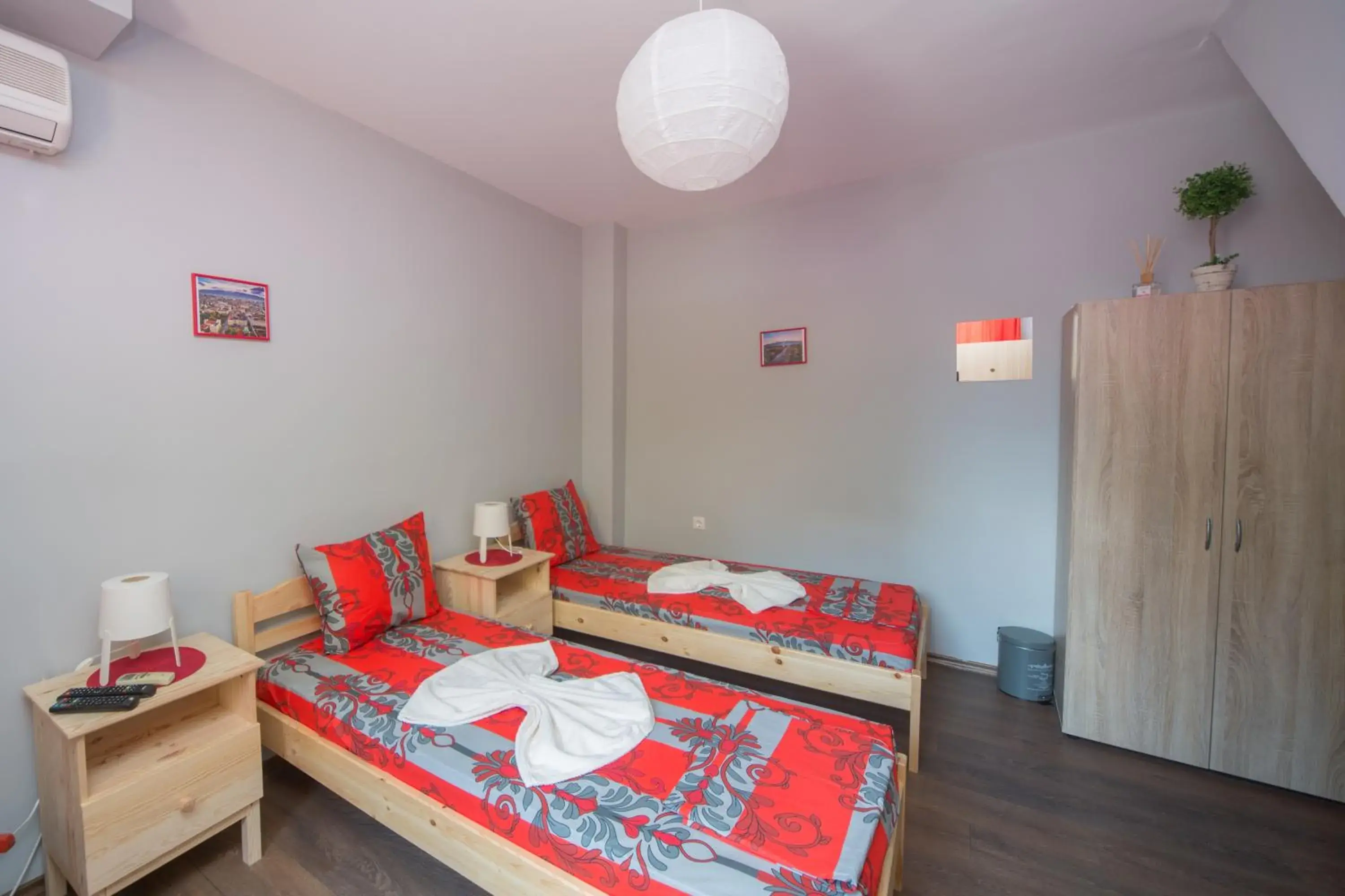 Standard Twin Room in Peter Pan House Standard Twin Room in Peter Pan House