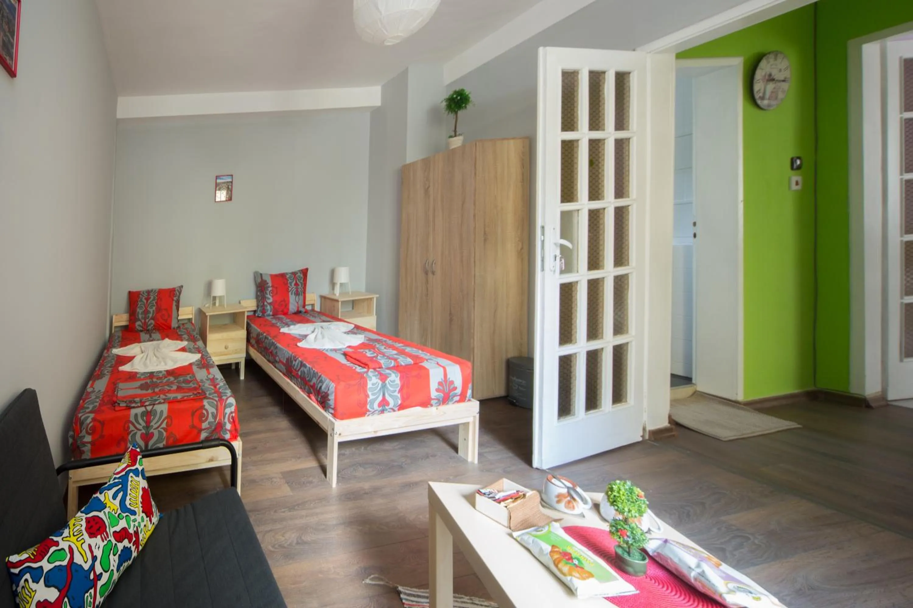 Photo of the whole room in Peter Pan House