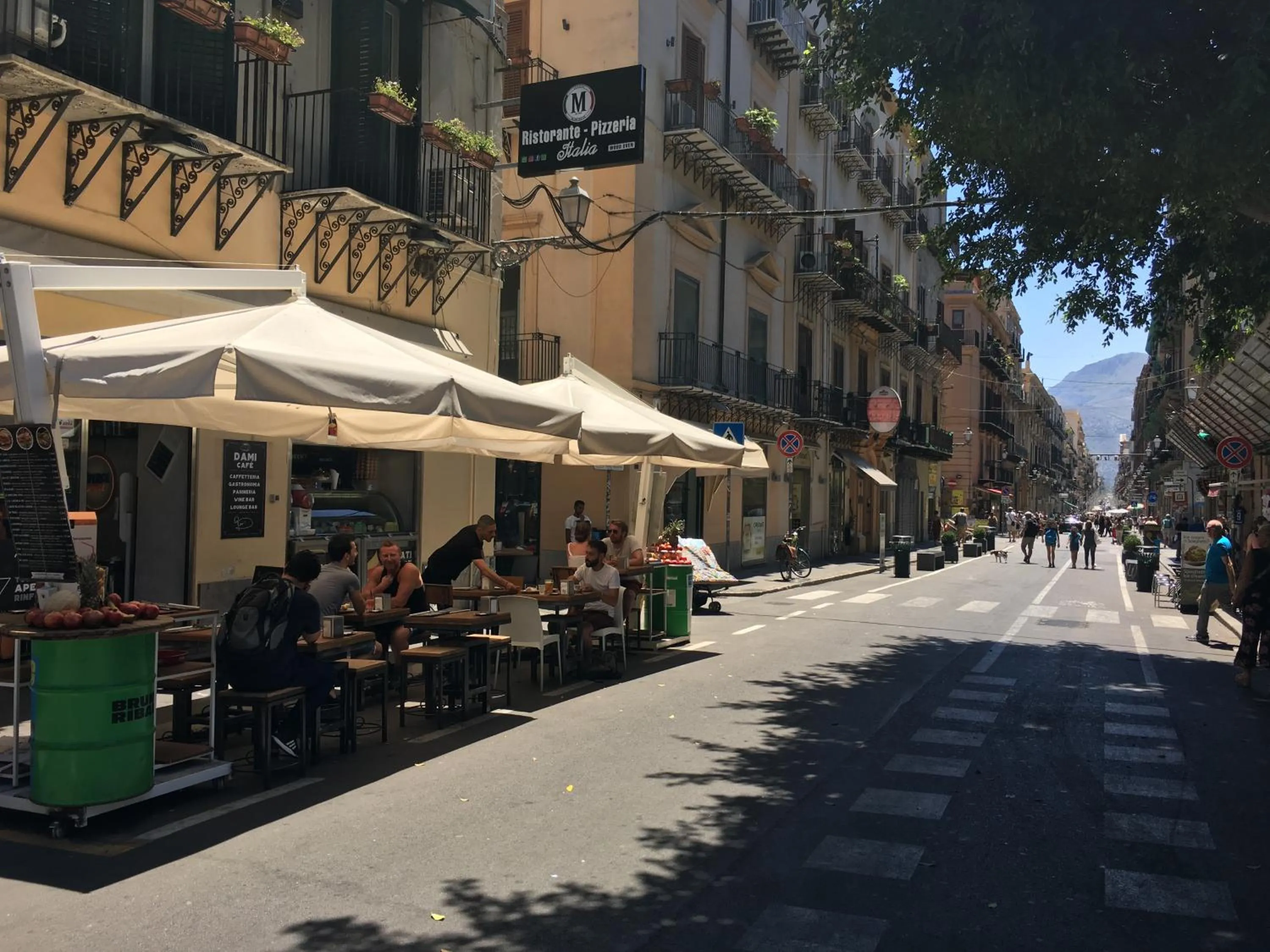 Property building in YooRoom