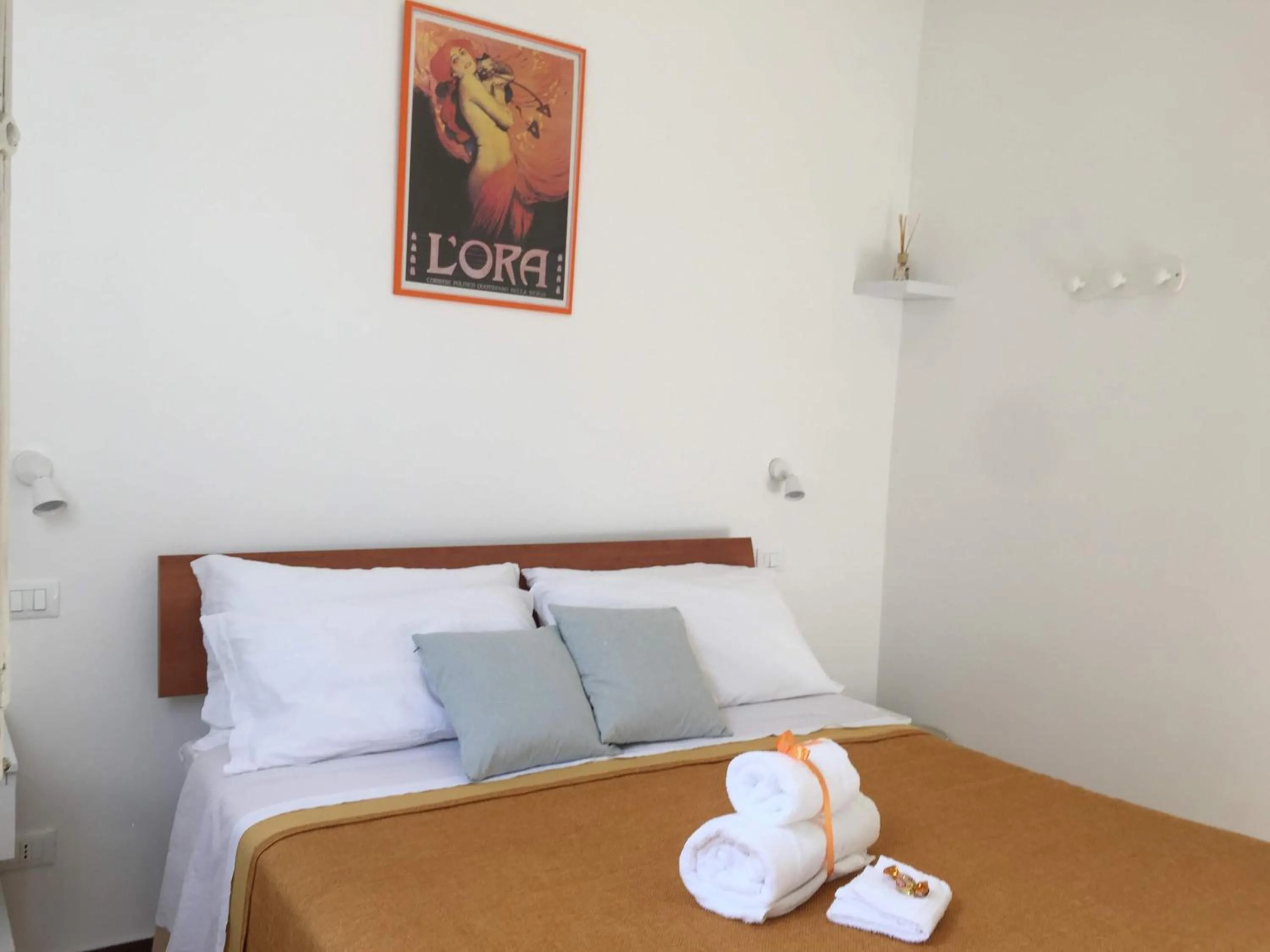 Bedroom, Bed in YooRoom