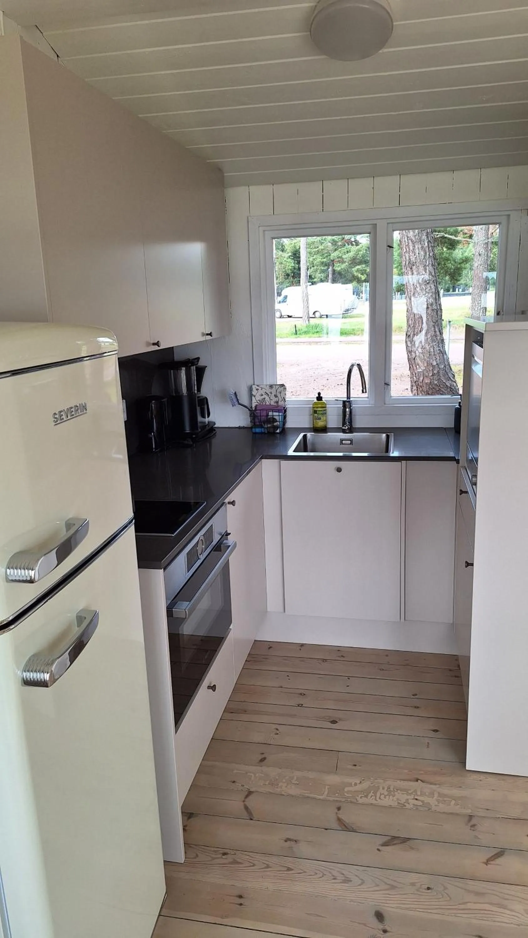 Kitchen or kitchenette in Käringsund Resort