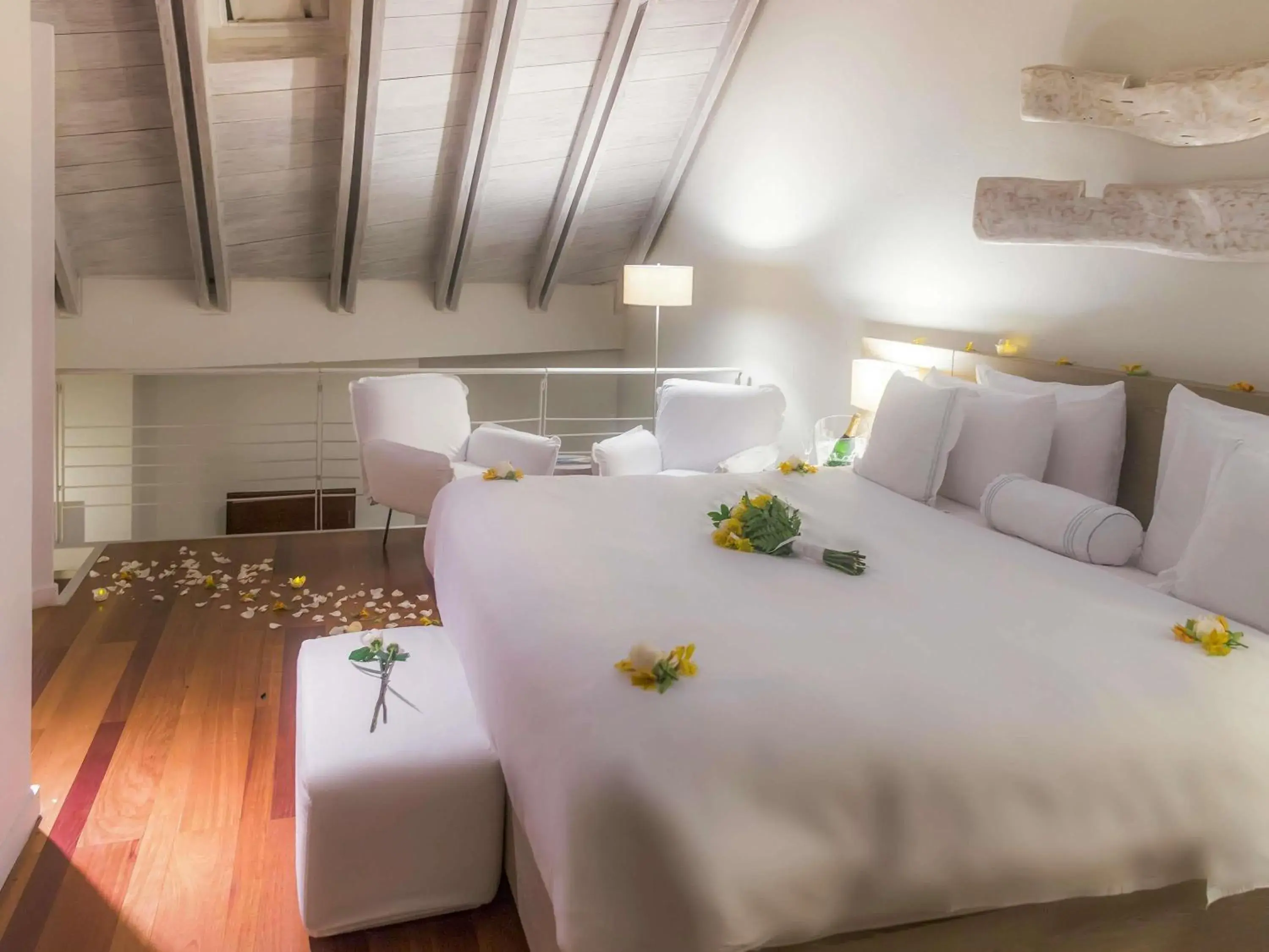 Family Duplex King Suite with Sea View in Hotel Boutique Bovedas de Santa Clara By Accor Family Duplex King Suite with Sea View in Hotel Boutique Bovedas de Santa Clara By Accor