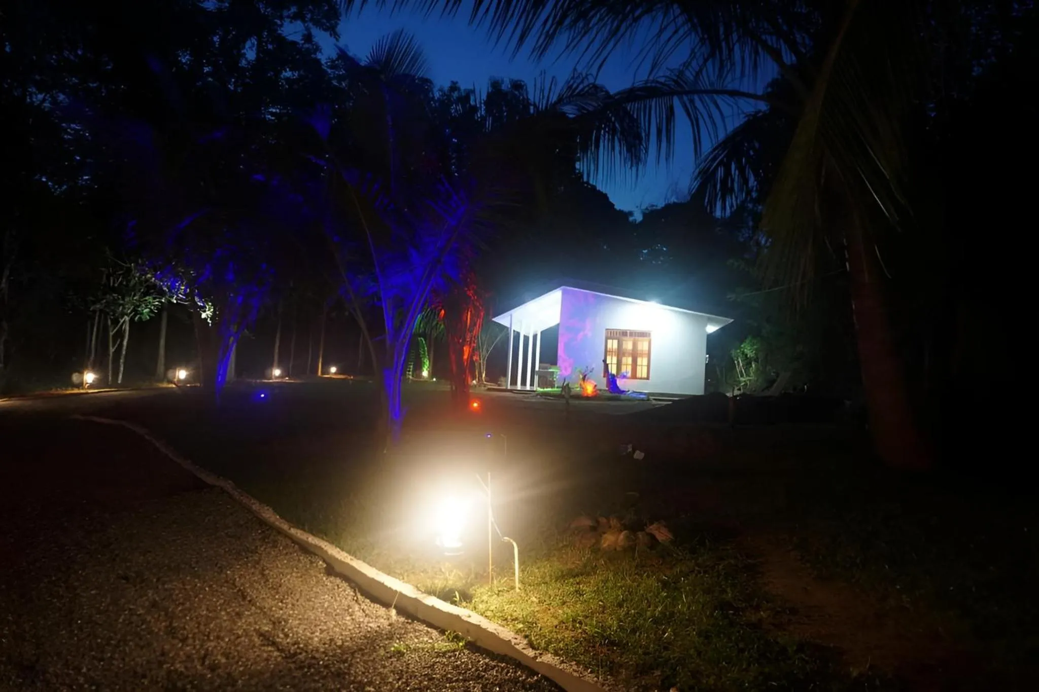 Night in Little Ele Safari Lodge