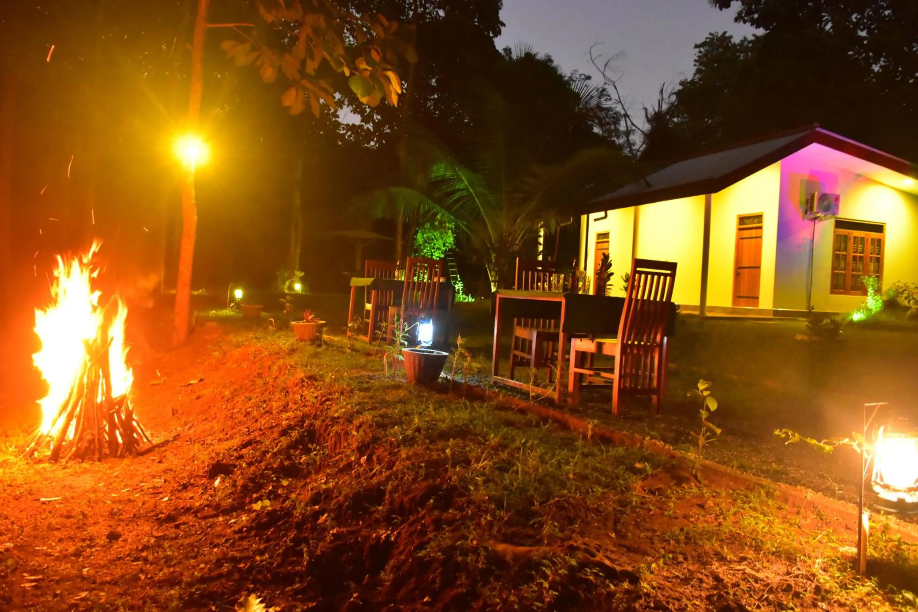 Breakfast in Little Ele Safari Lodge