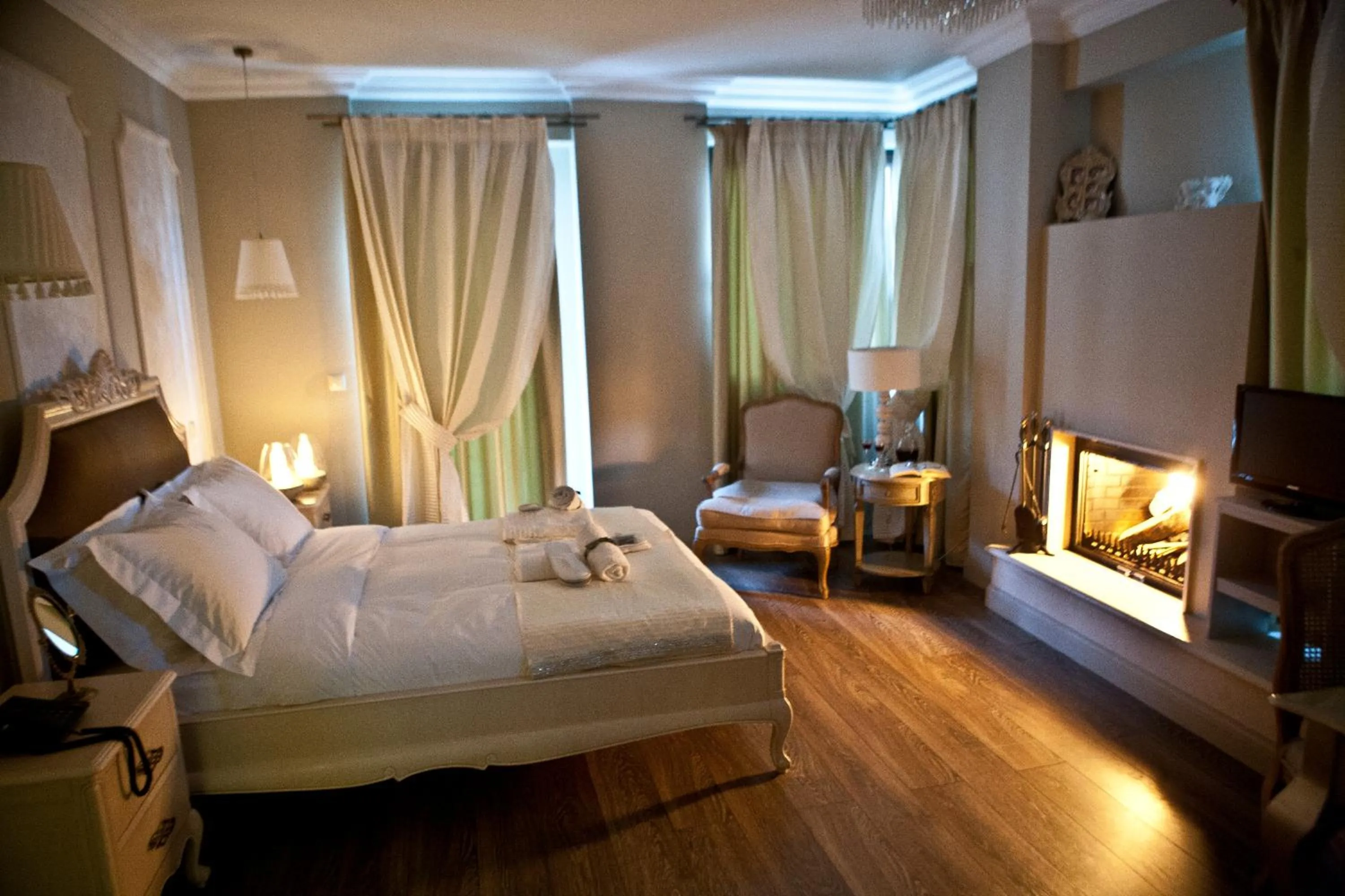 Bed in Melies Boutique Hotel