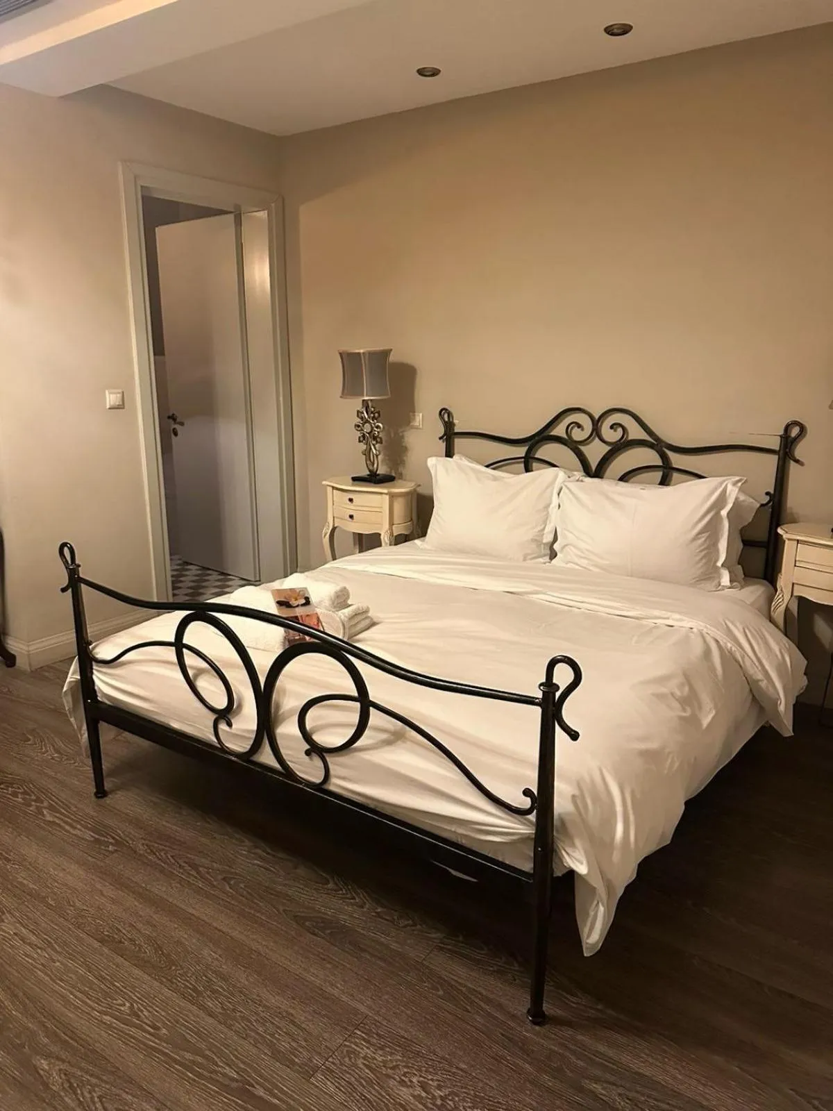 Bed in Melies Boutique Hotel