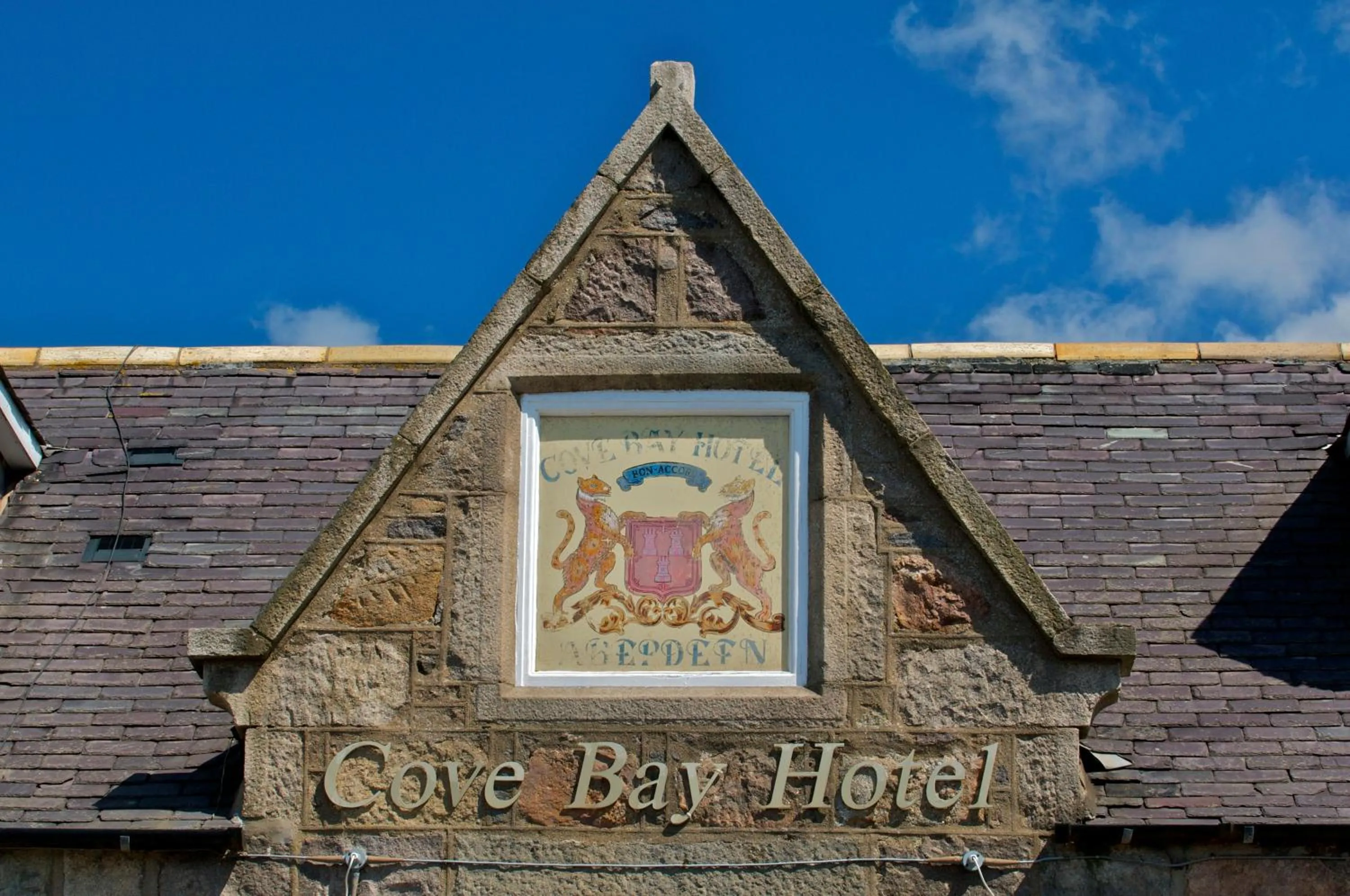 Facade/entrance in Cove Bay Hotel