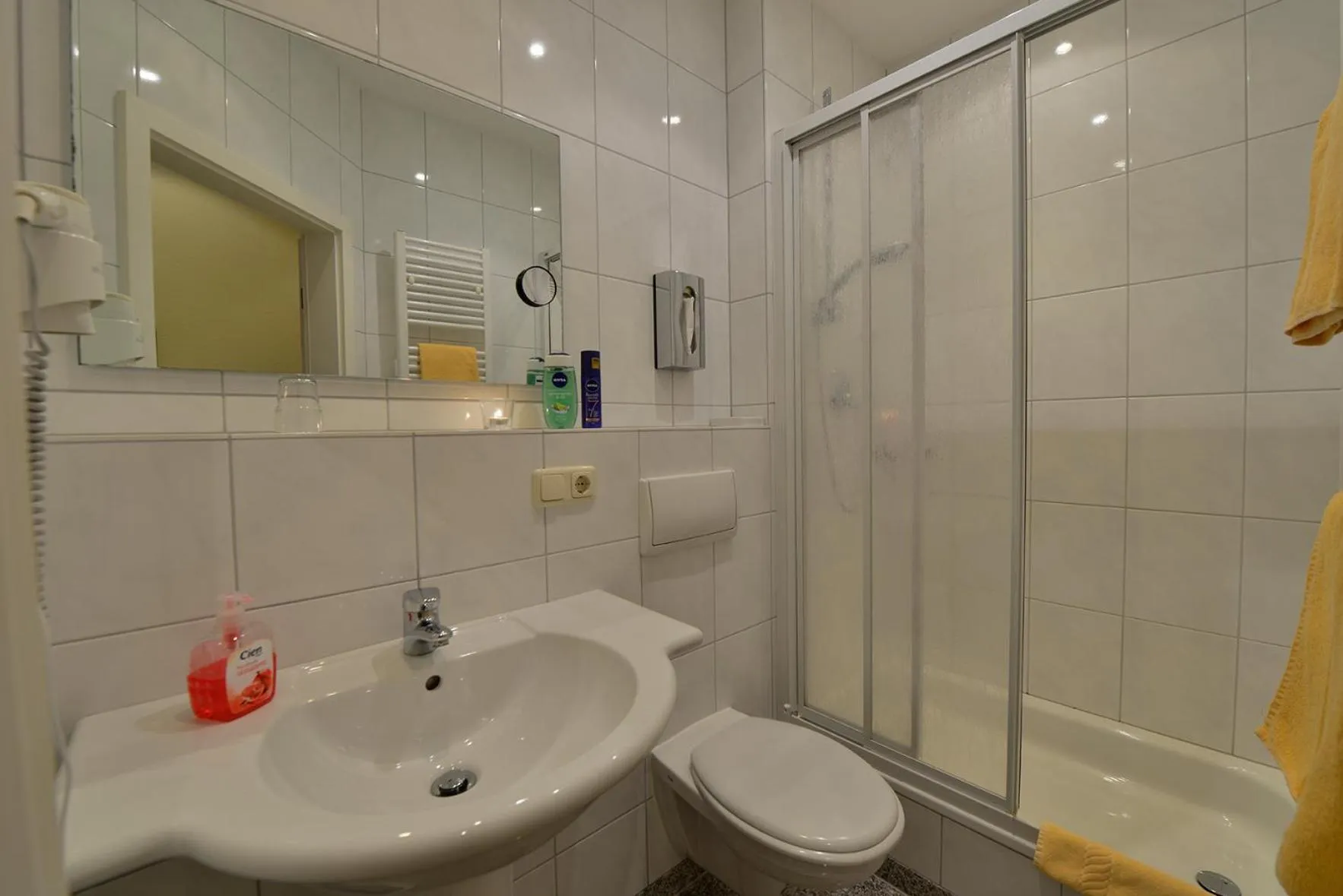 Toilet, Bathroom in BB Haus Neugebauer Garni