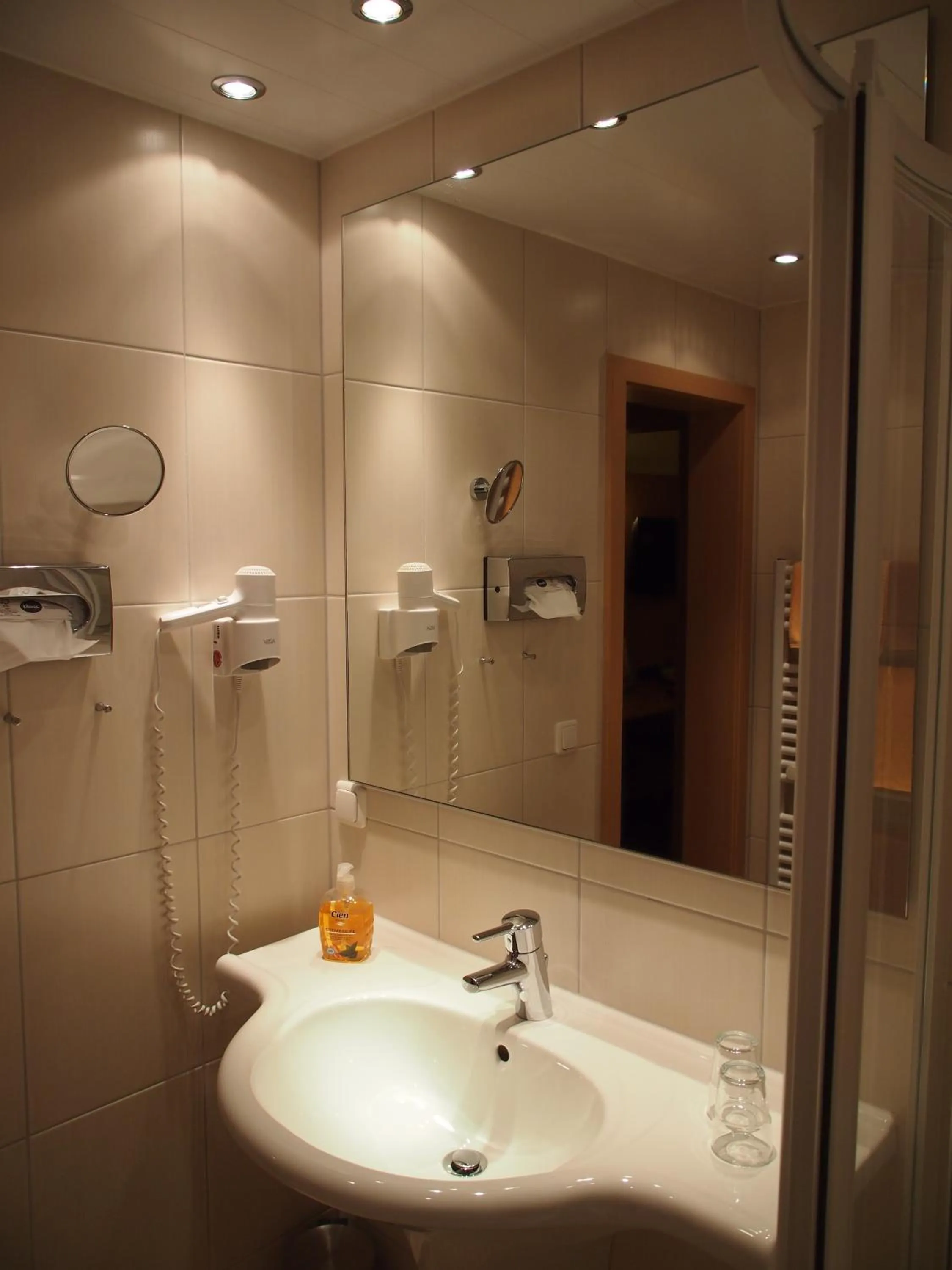 Bathroom in BB Haus Neugebauer Garni