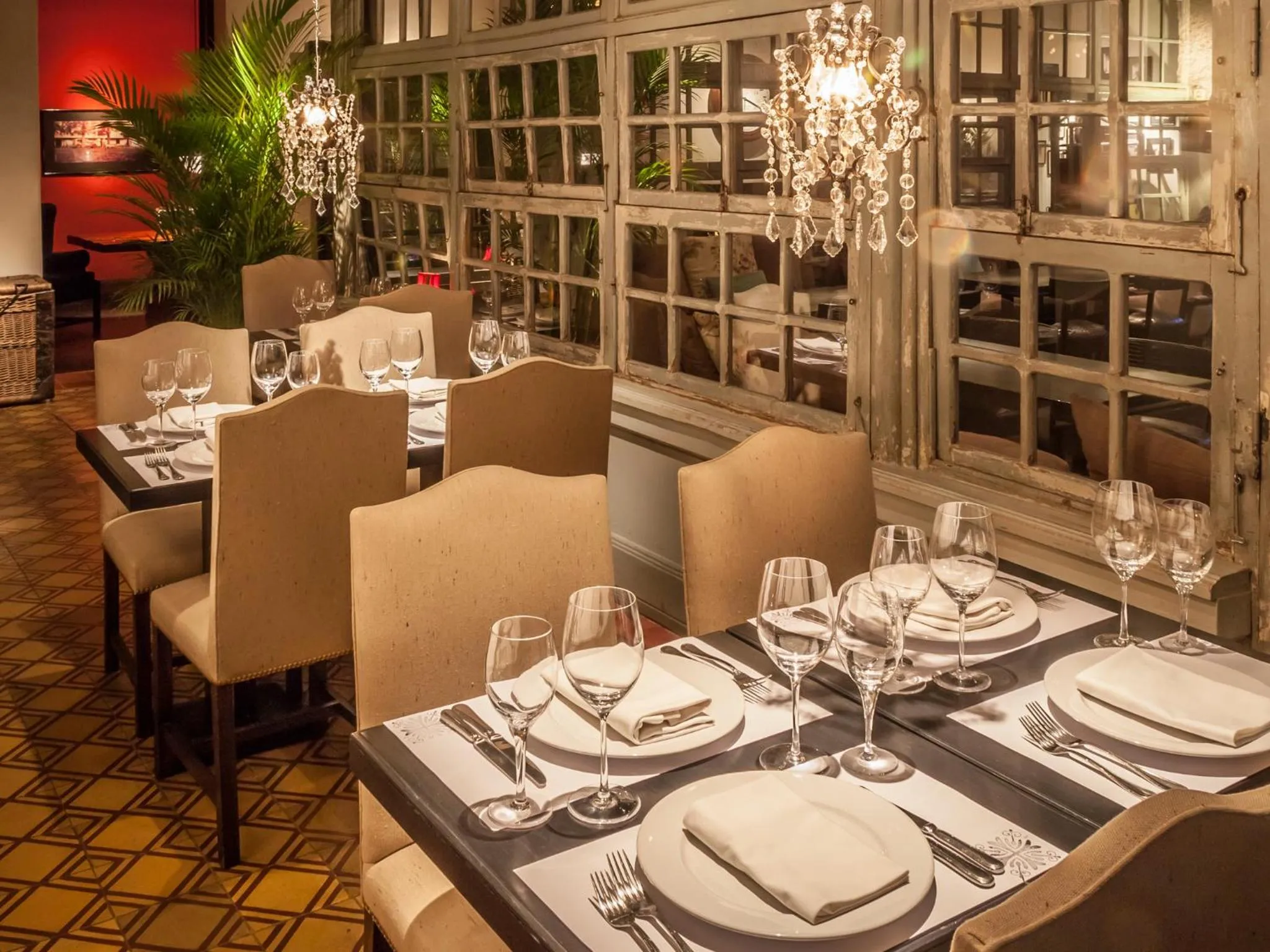 Restaurant/places to eat in La Alondra, Casa de huéspedes