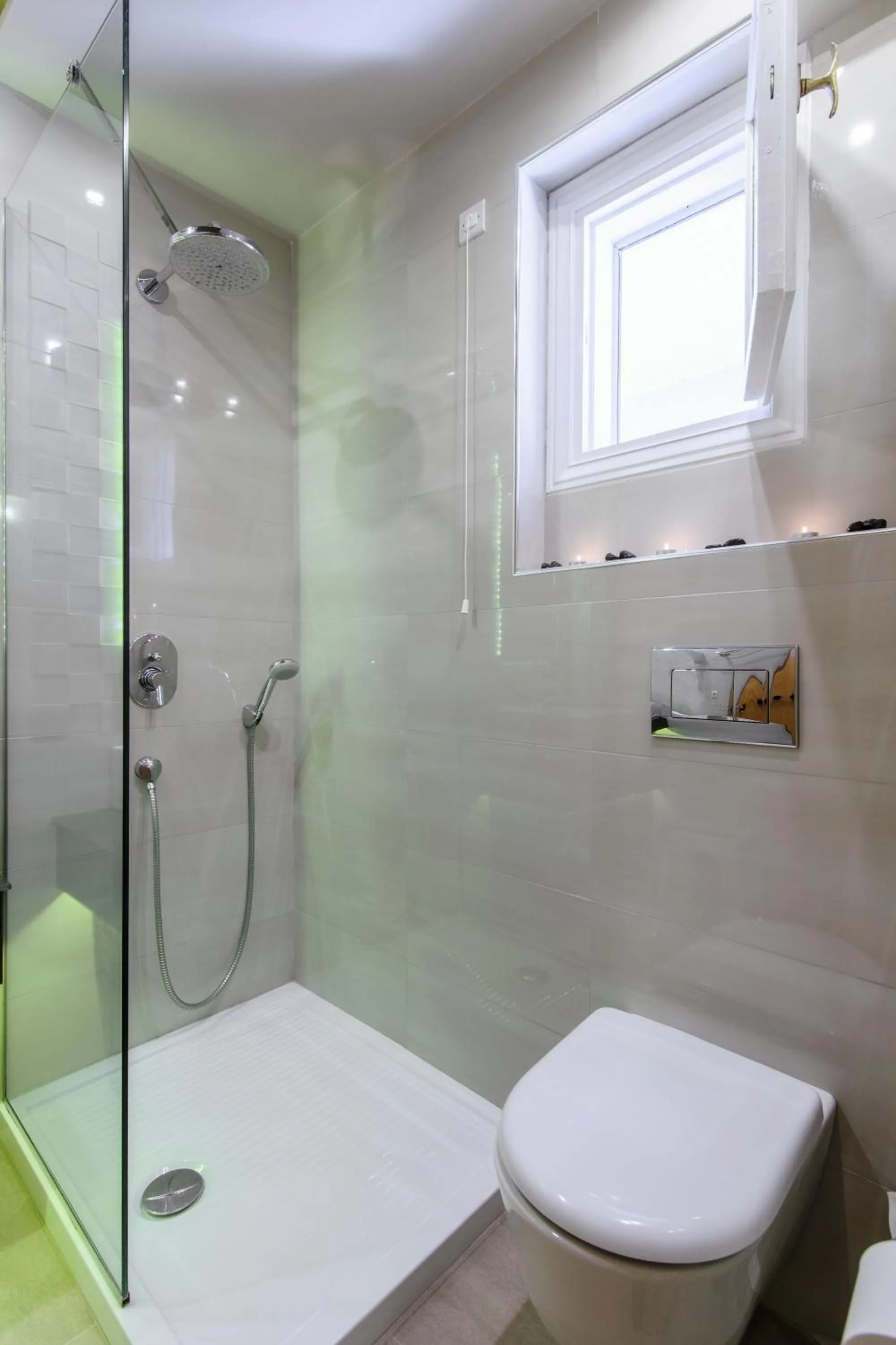 Bathroom in Plaza Pallas