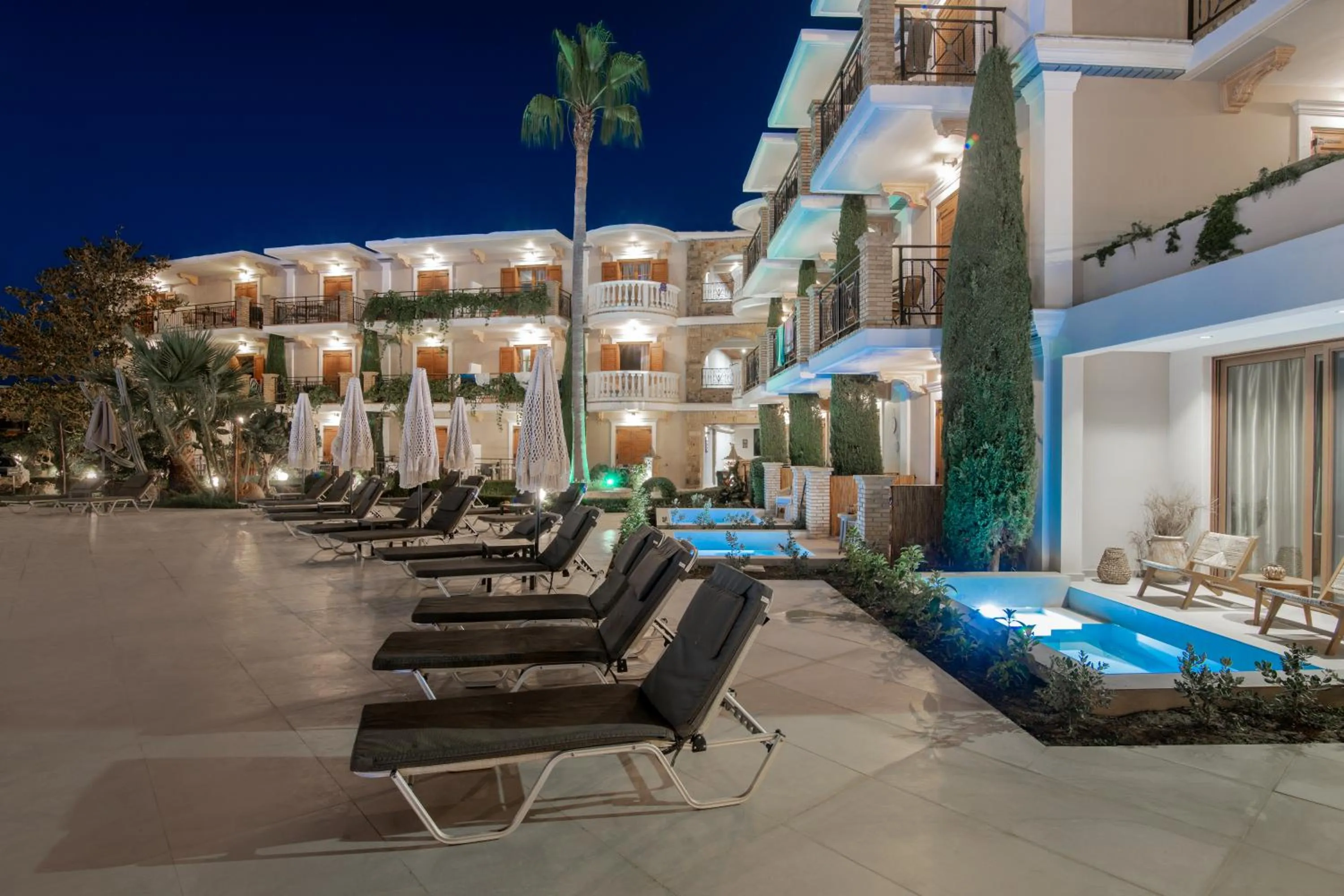 Property building in Plaza Pallas