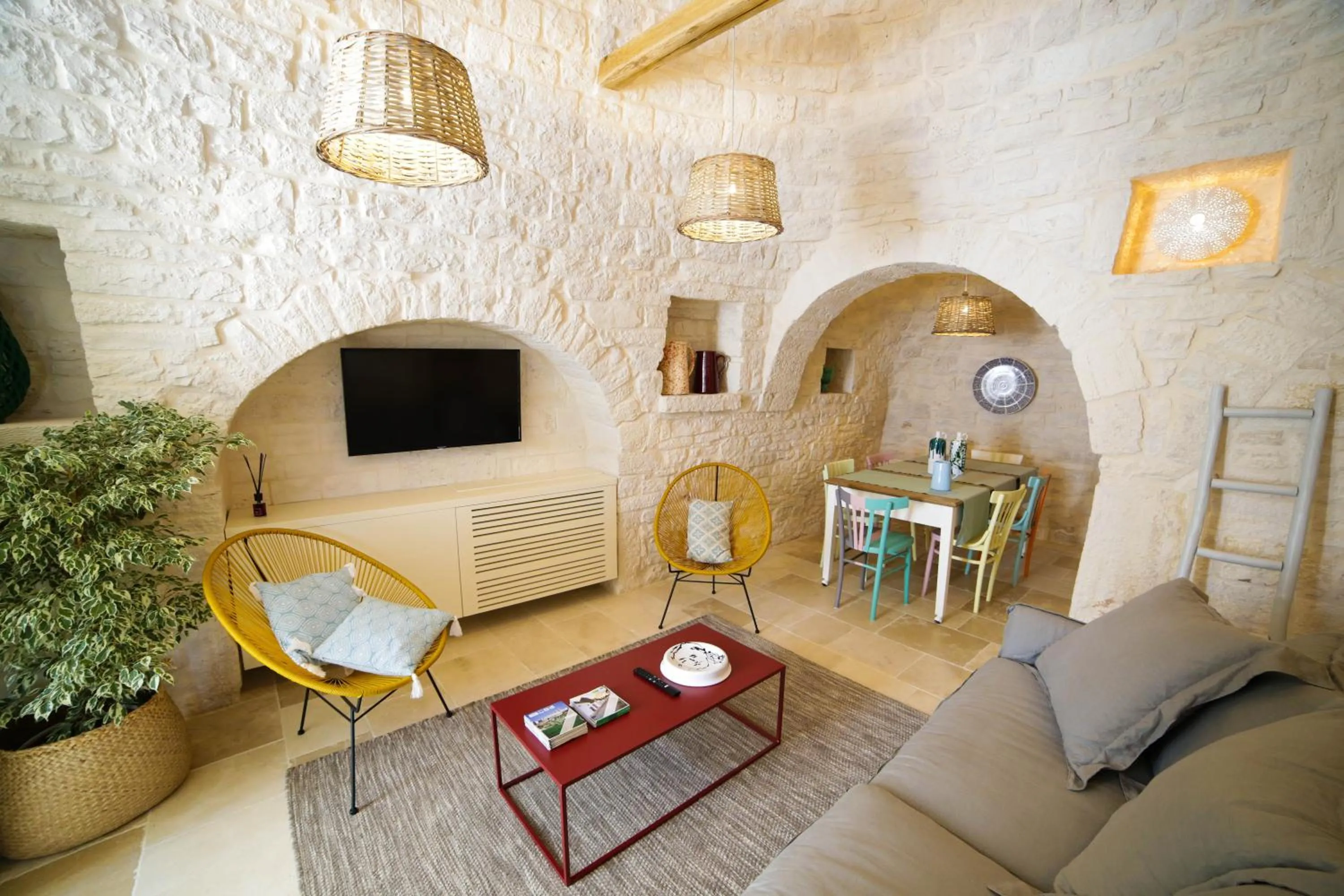 Living room in Hermanas Relais - trulli luxury