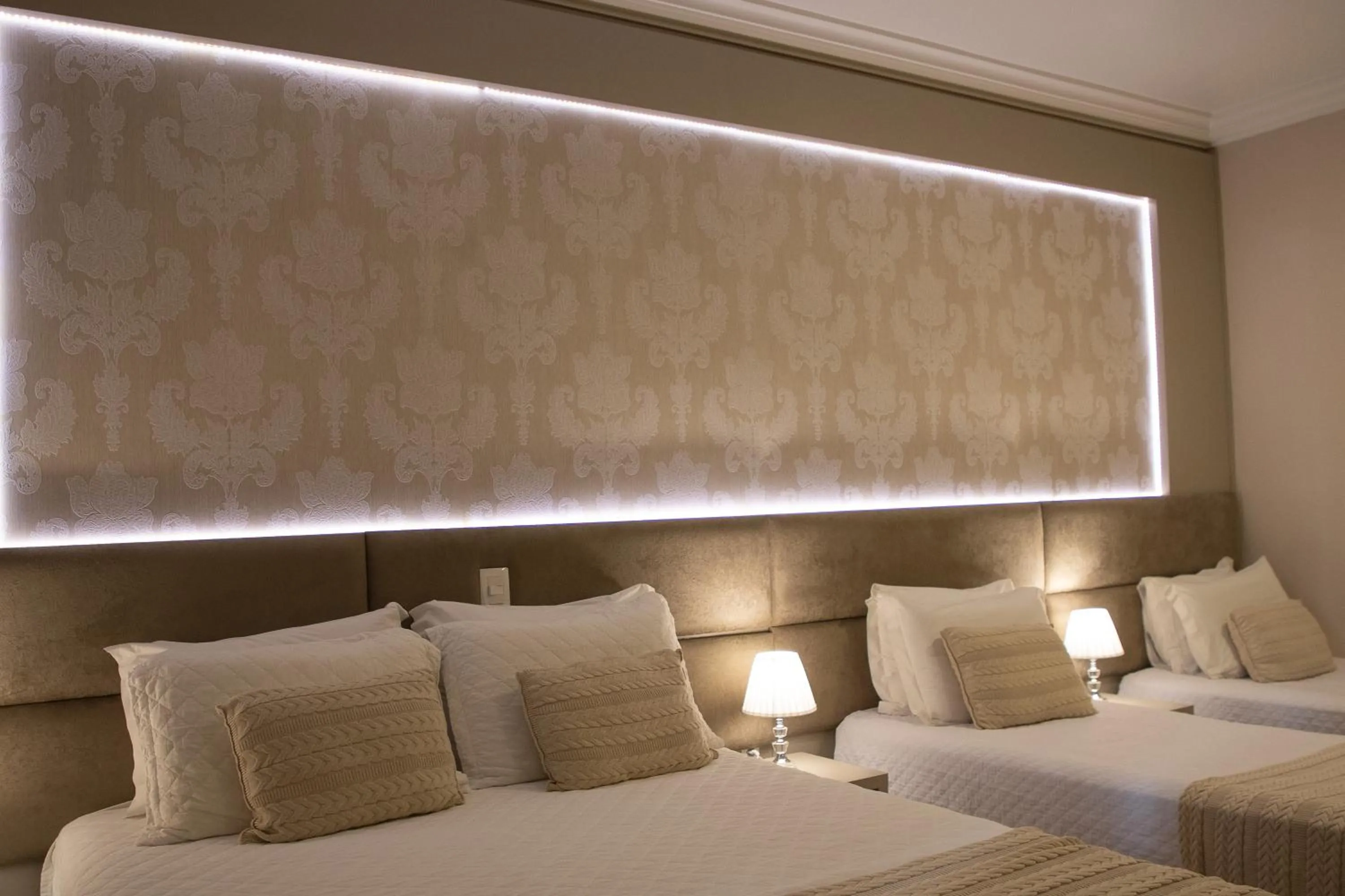 Decorative detail, Bed in Hotel Kaster