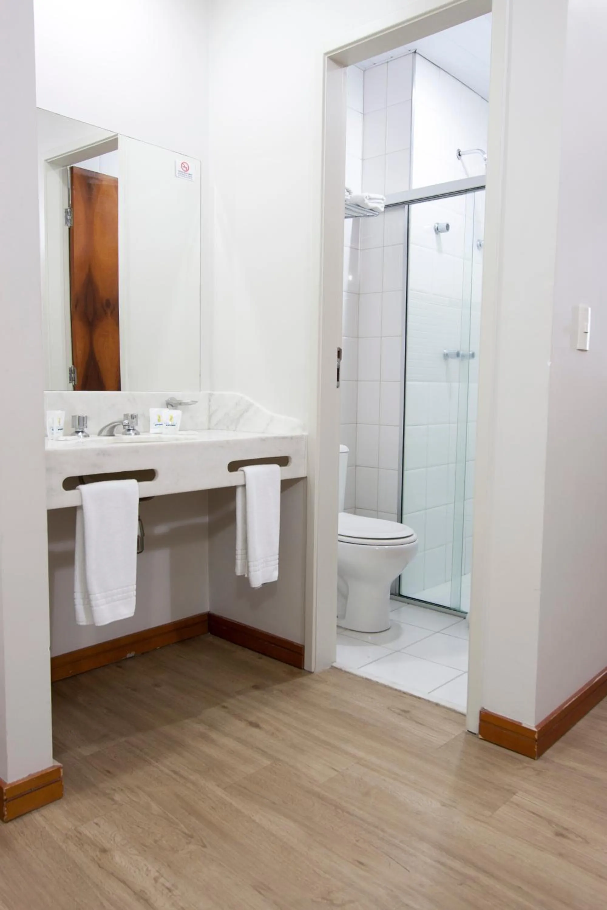 Shower in Di Giulio Hotel