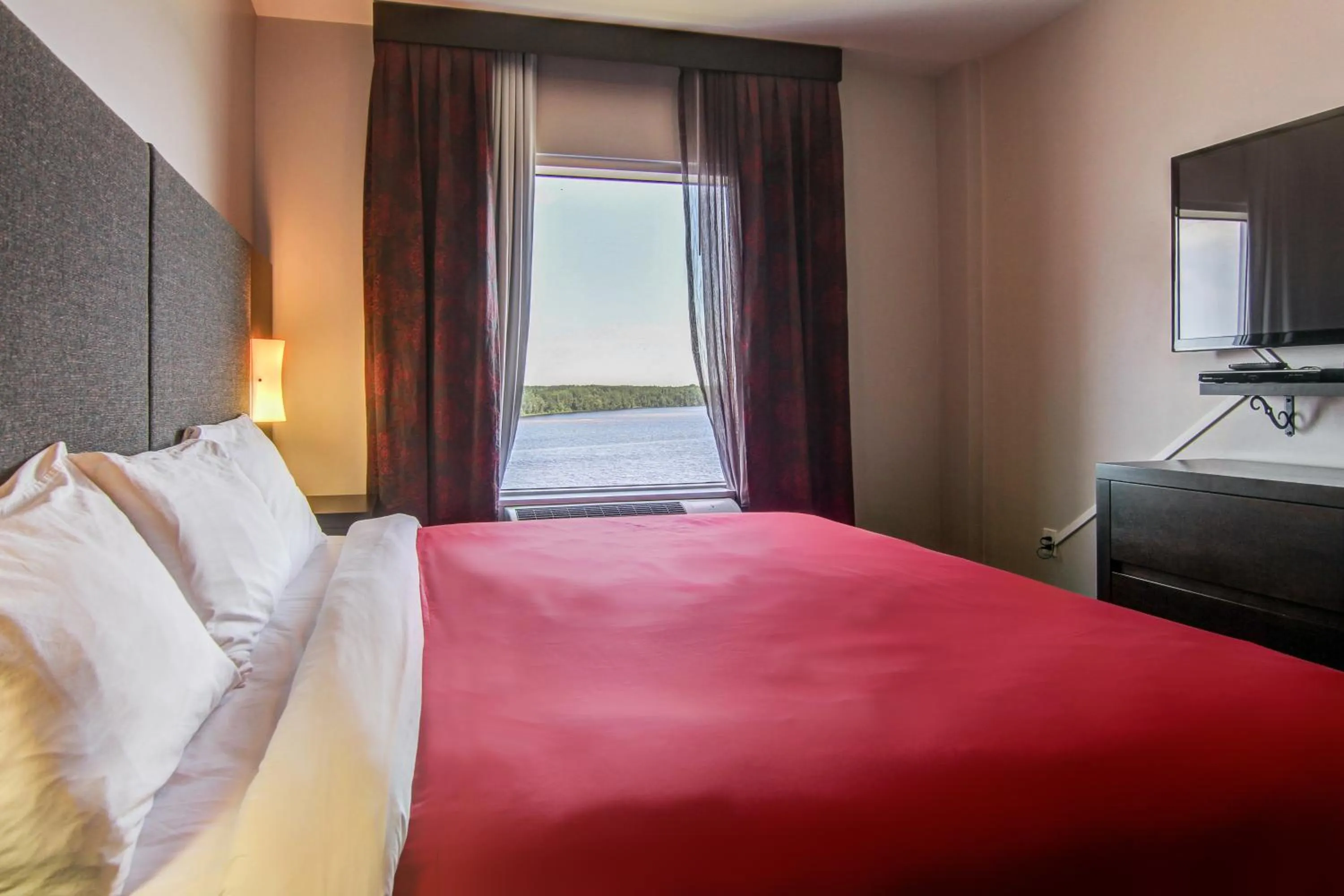 Bed in Hotel De La Borealie