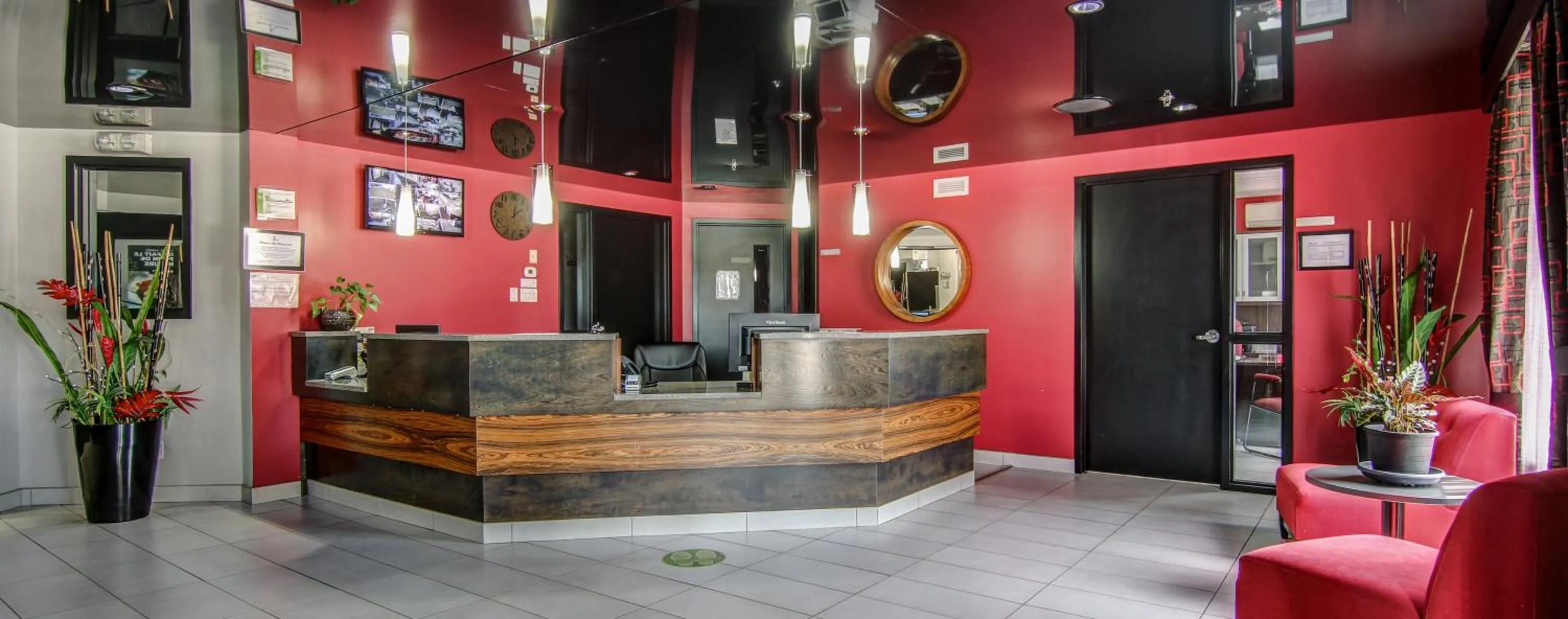 Lobby or reception in Hotel De La Borealie