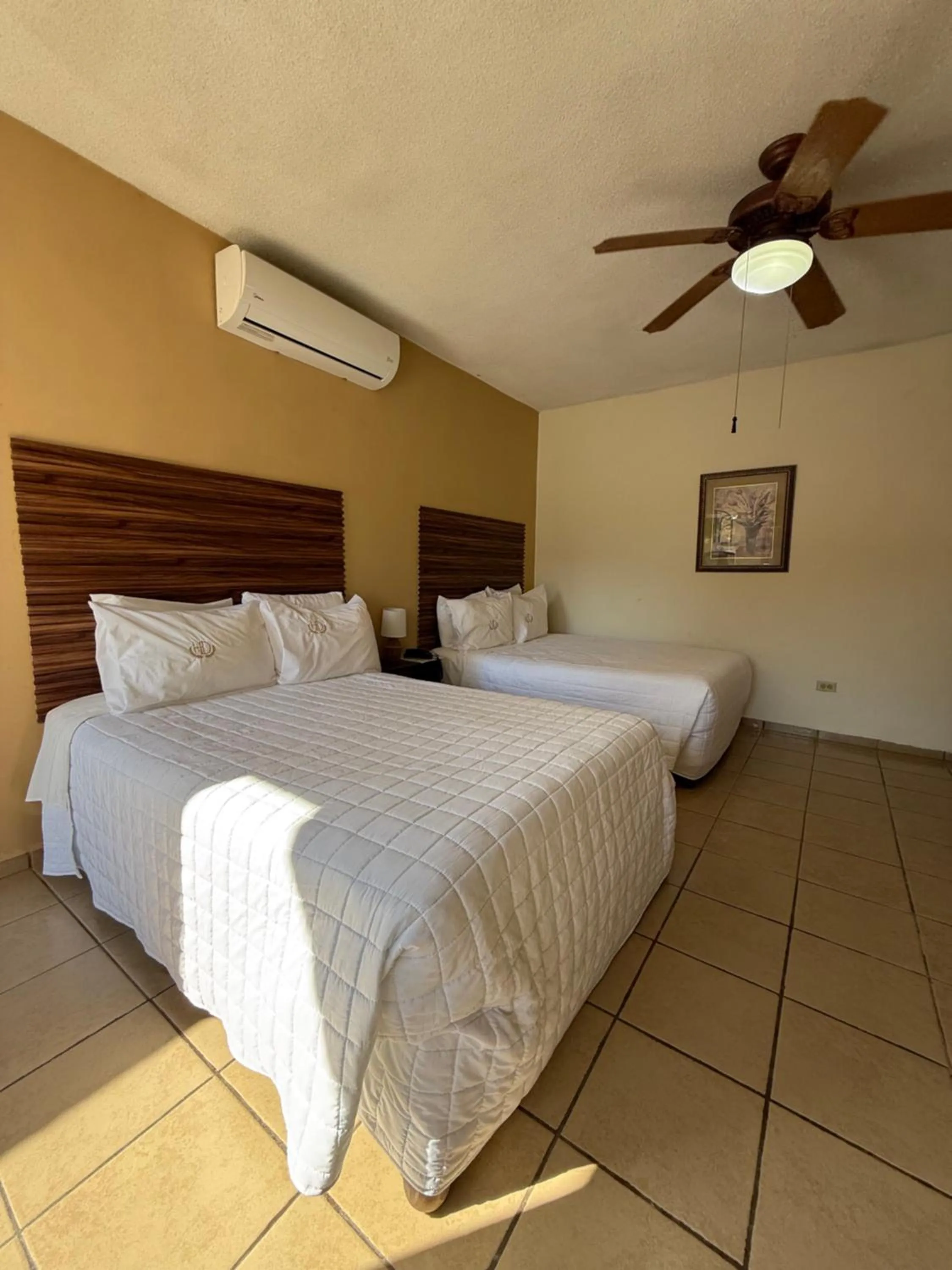 Bed in Hotel El Dorado