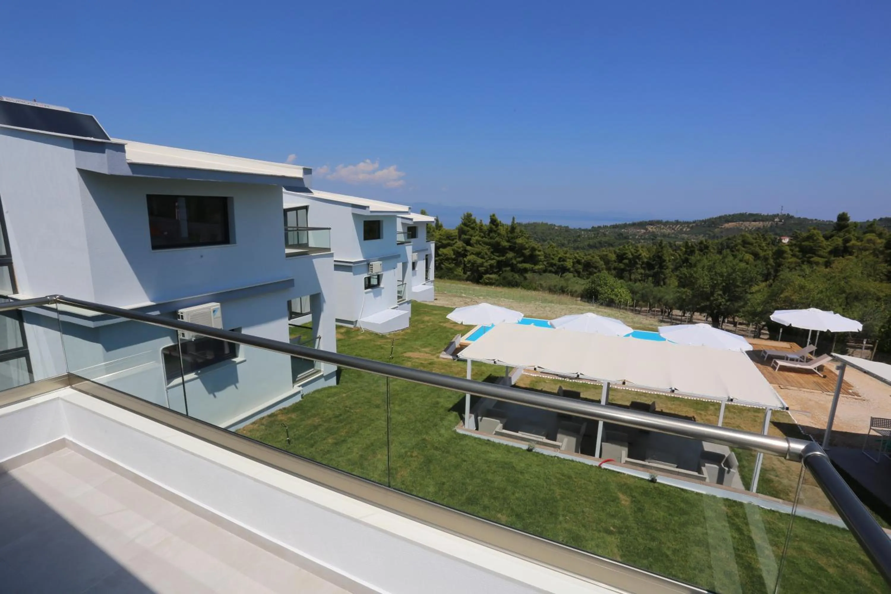 Property building in Blue Avenue