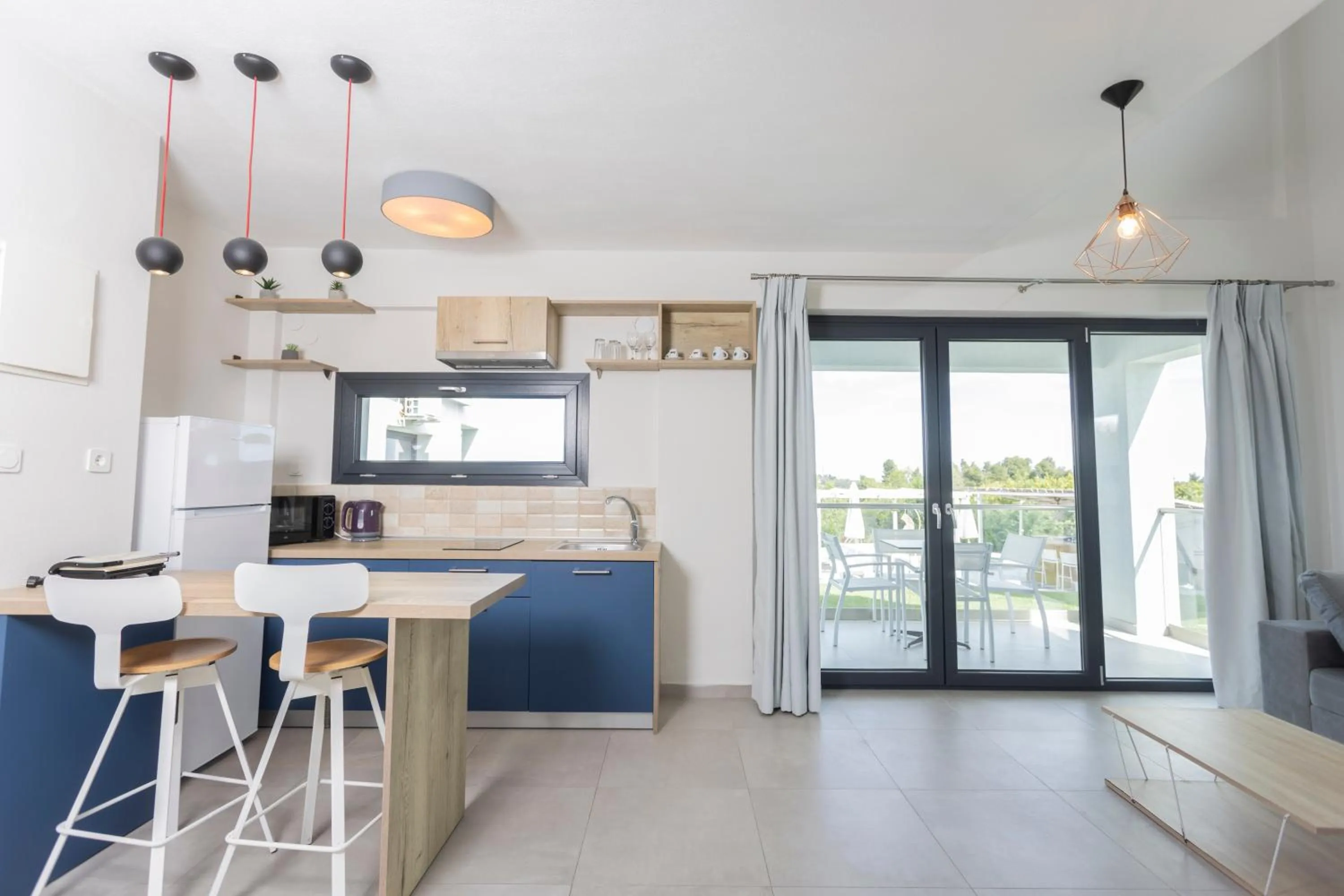 Kitchen or kitchenette in Blue Avenue