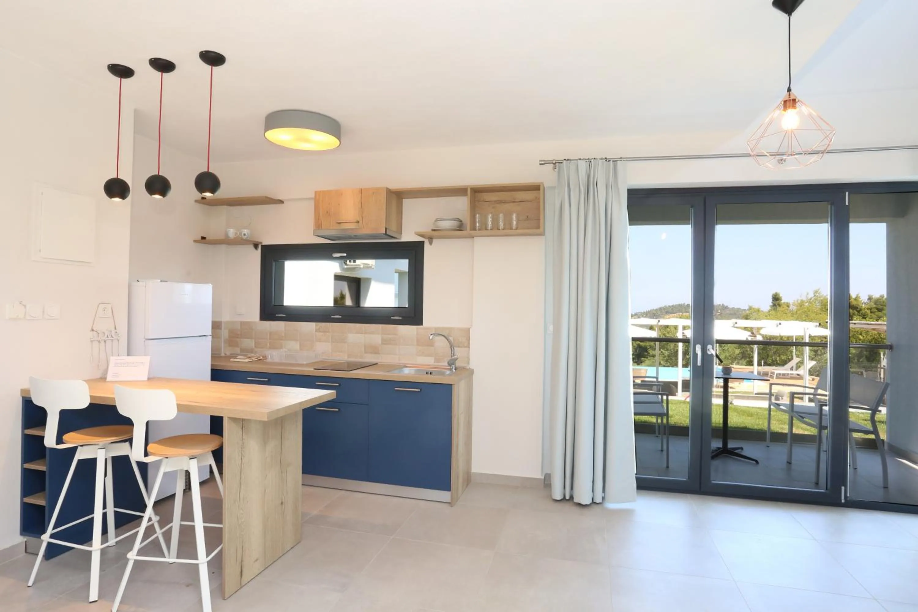 Kitchen or kitchenette in Blue Avenue