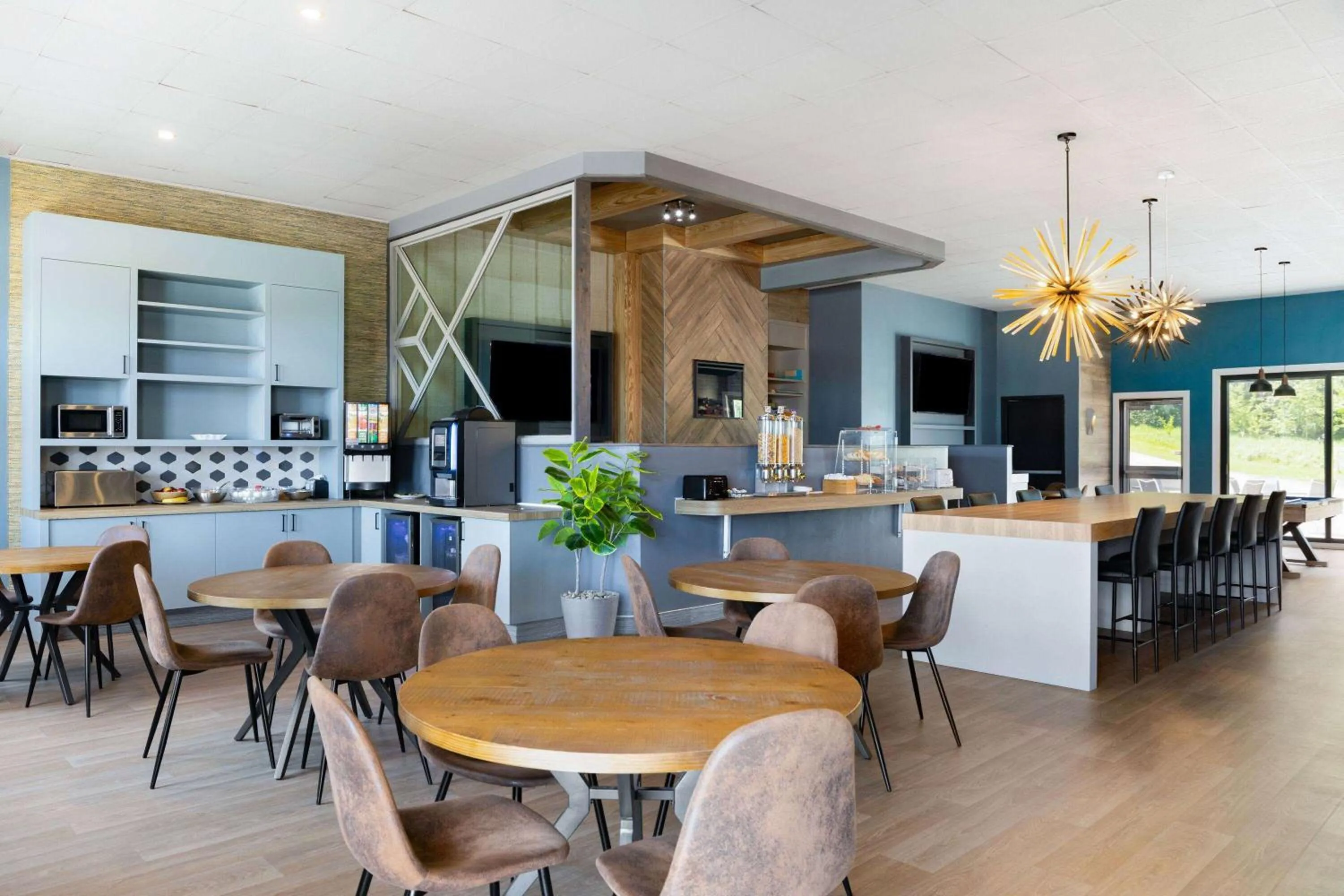 Breakfast in Travelodge by Wyndham Roberval