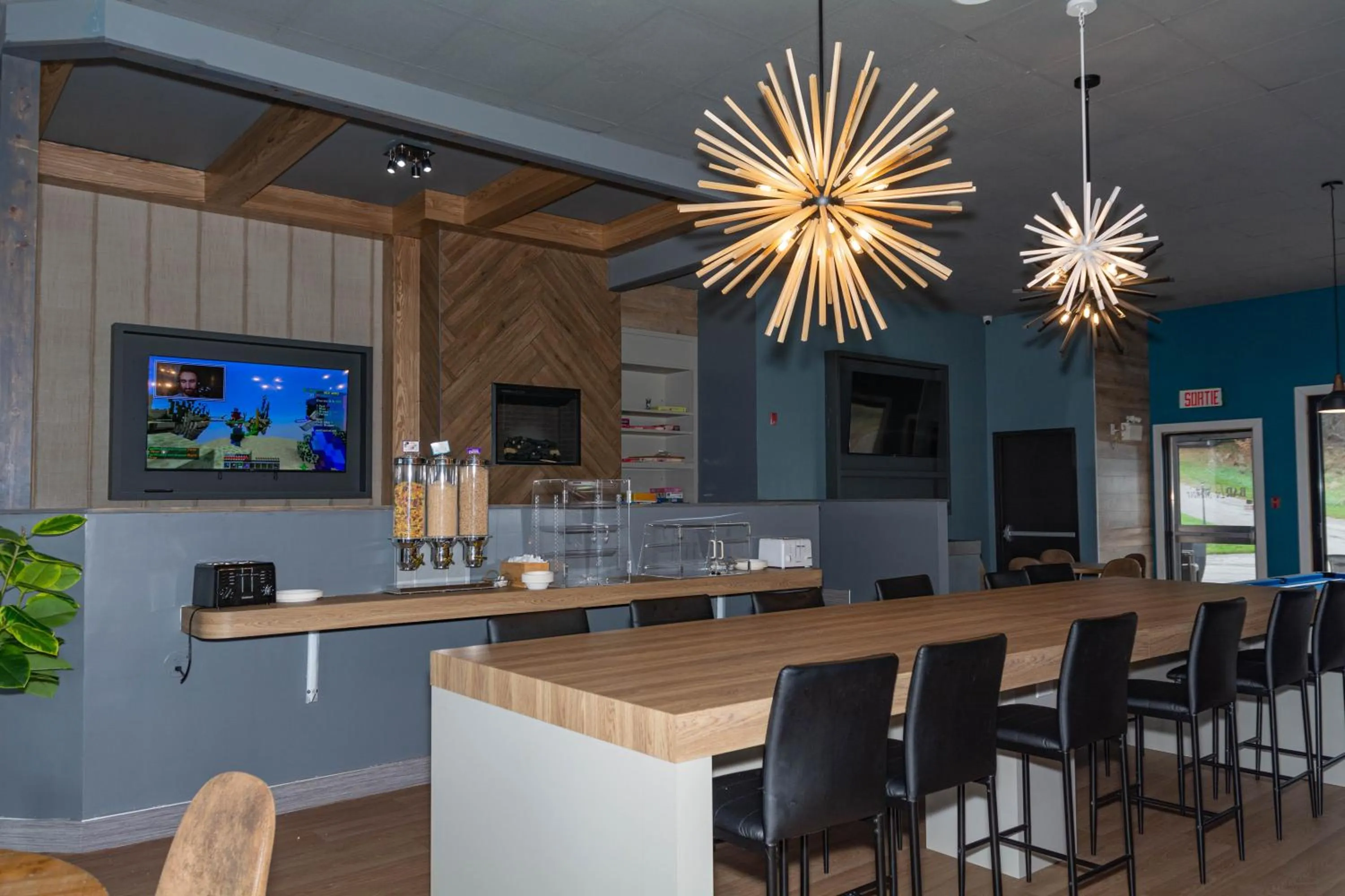 Living room in Travelodge by Wyndham Roberval