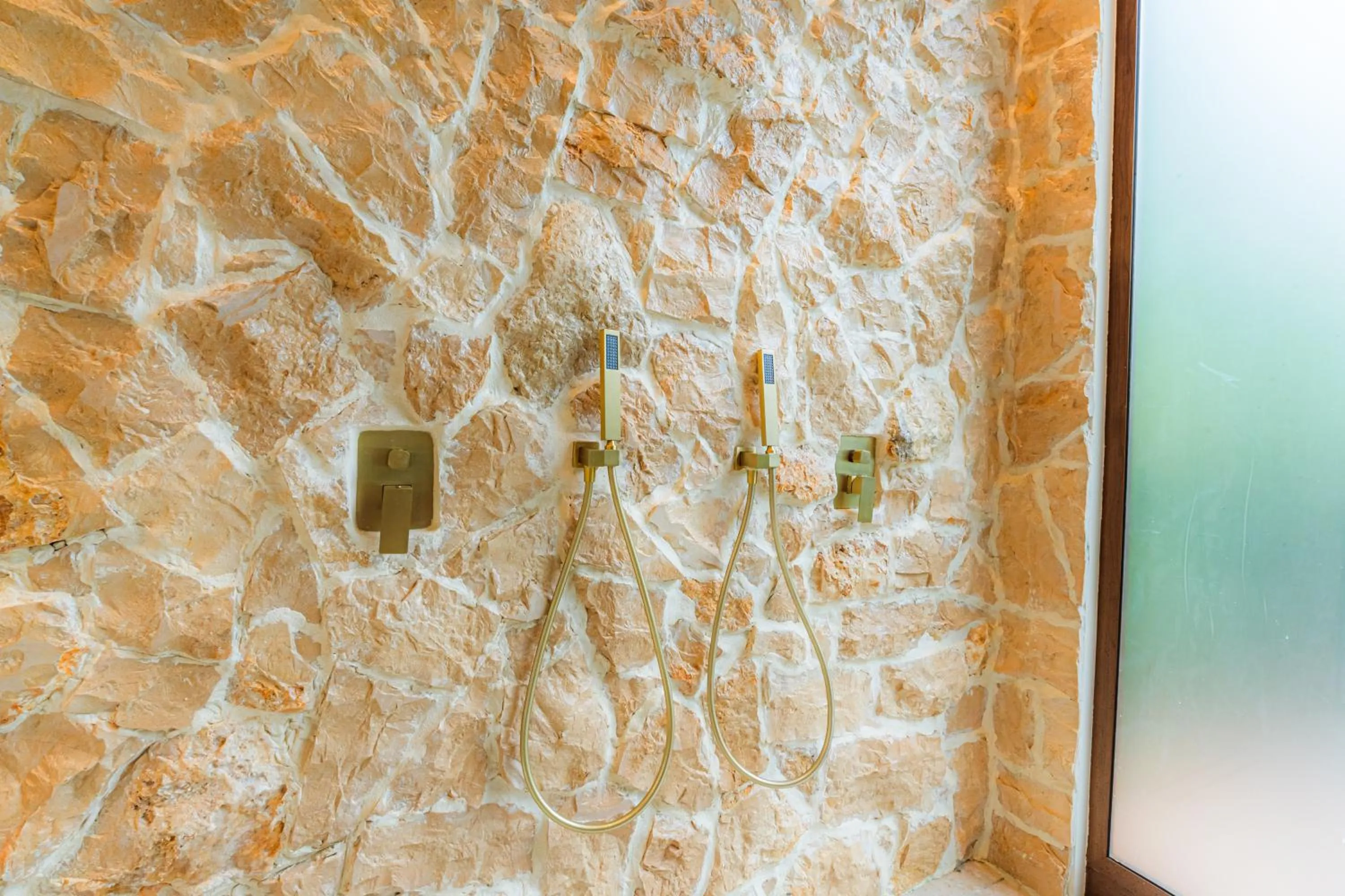 Shower in Chachagua Rainforest Hotel & Hot Springs