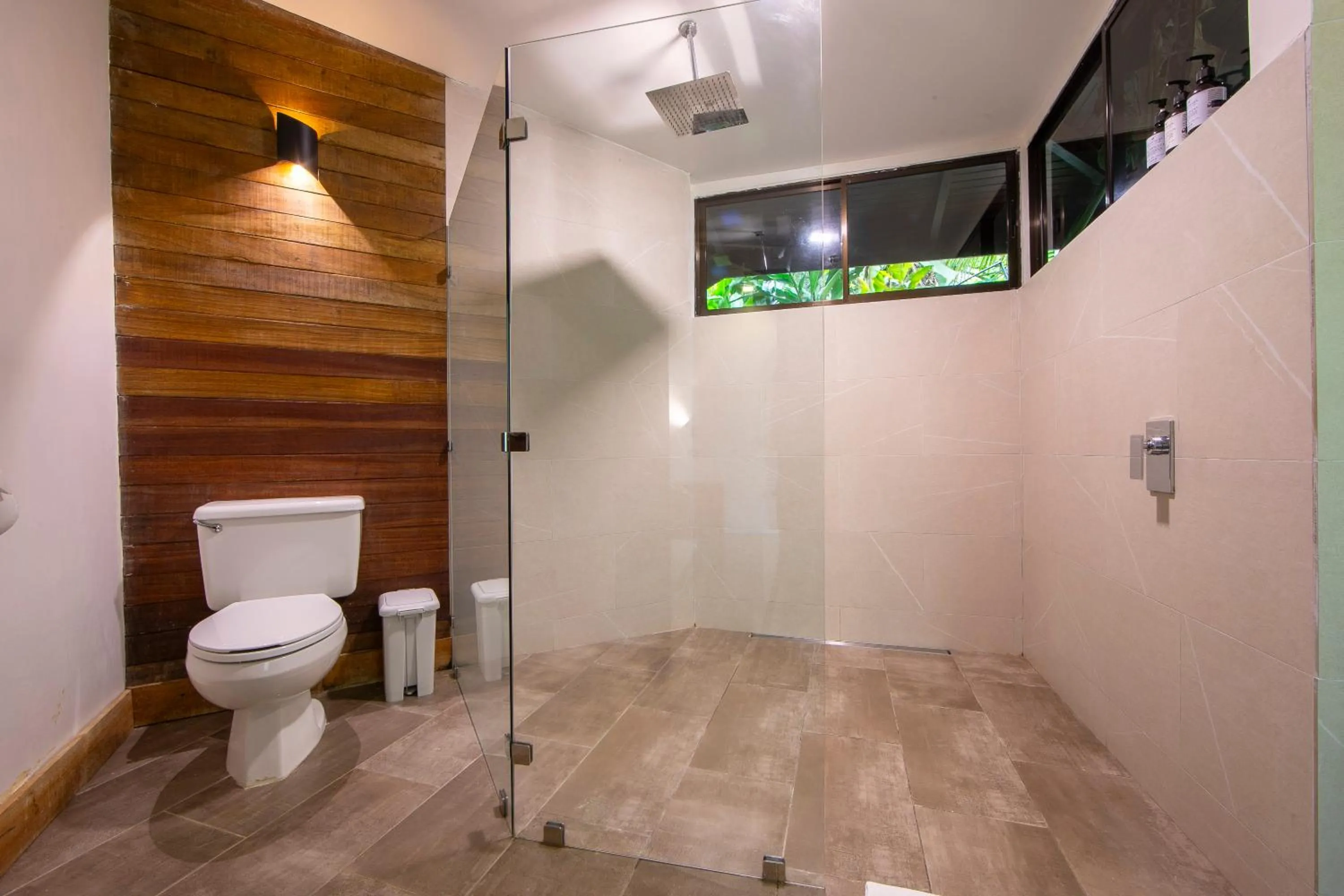 Shower in Chachagua Rainforest Hotel & Hot Springs
