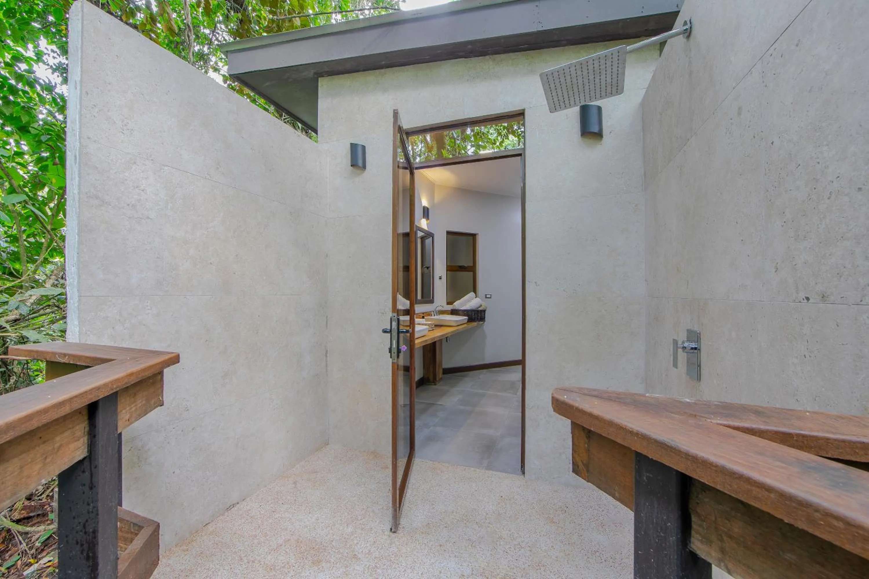 Shower in Chachagua Rainforest Hotel & Hot Springs