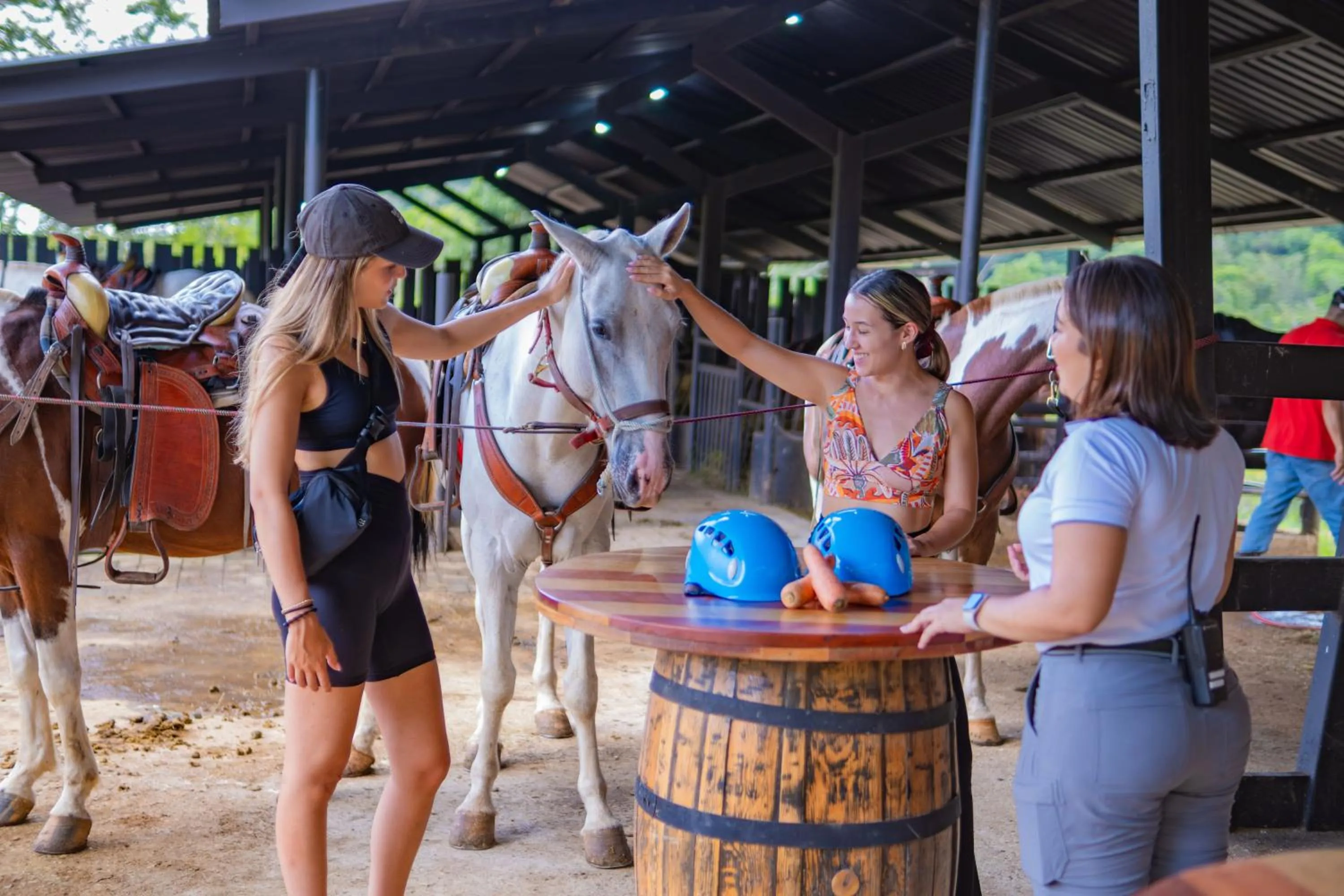 Horse-riding in Chachagua Rainforest Hotel & Hot Springs