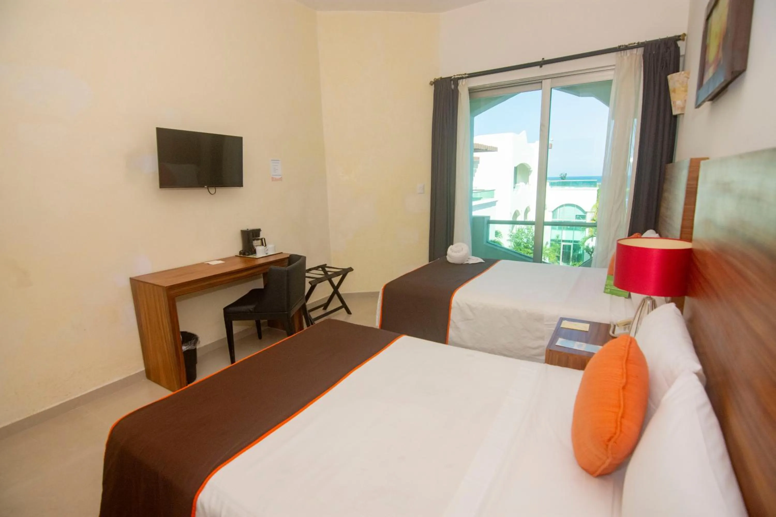 Bed in Playa Caracol Hotel & Spa