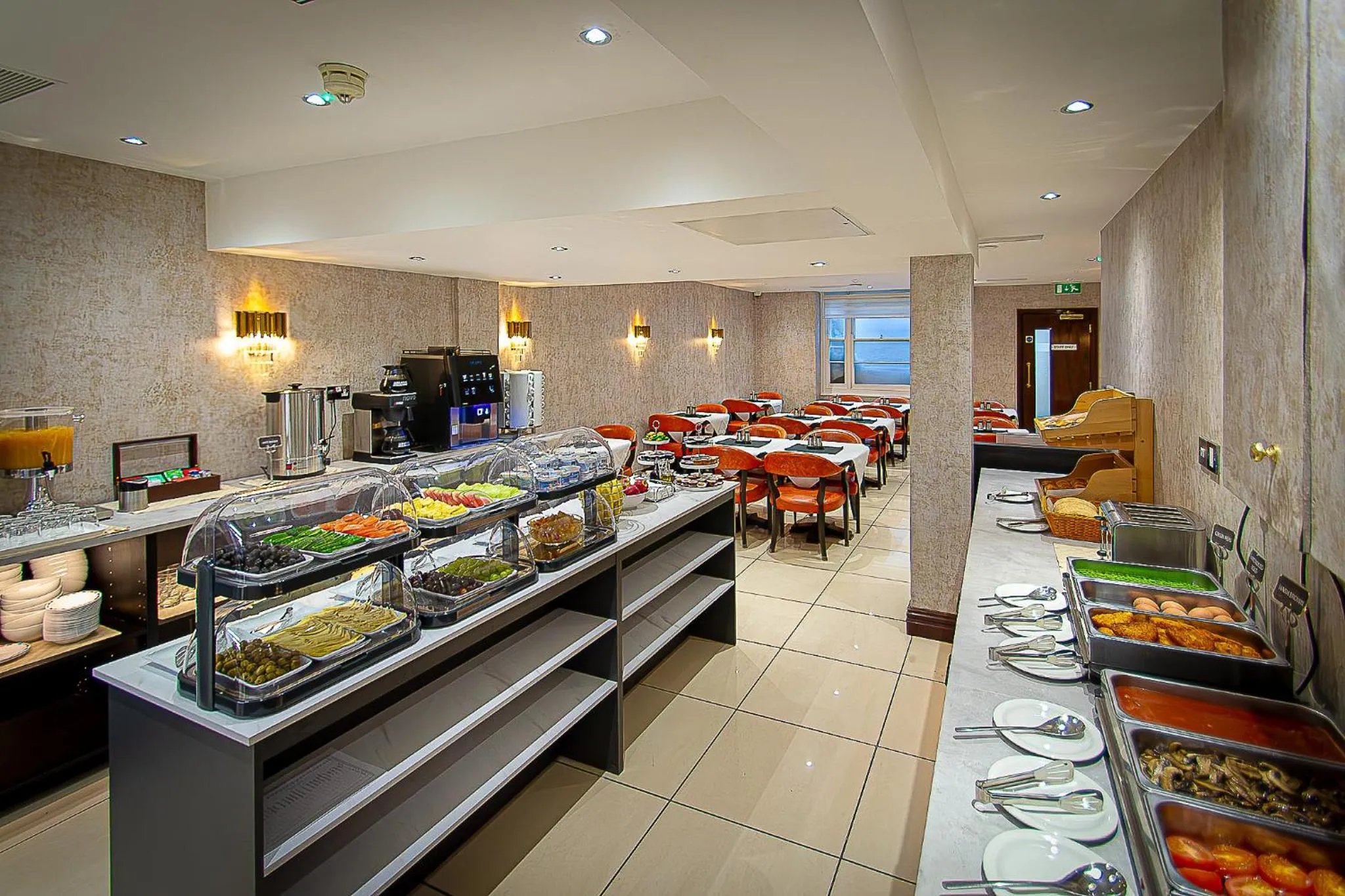 Restaurant/places to eat in Hyde Park International