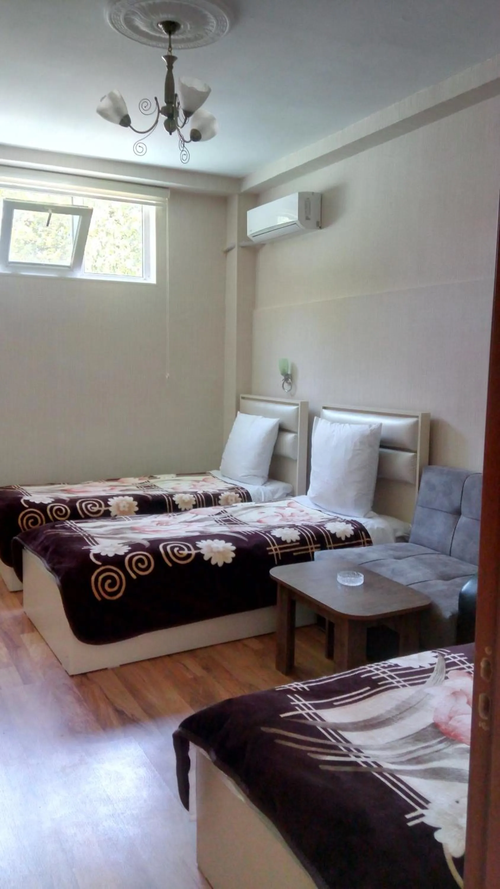 Bed in Sheki Guest House