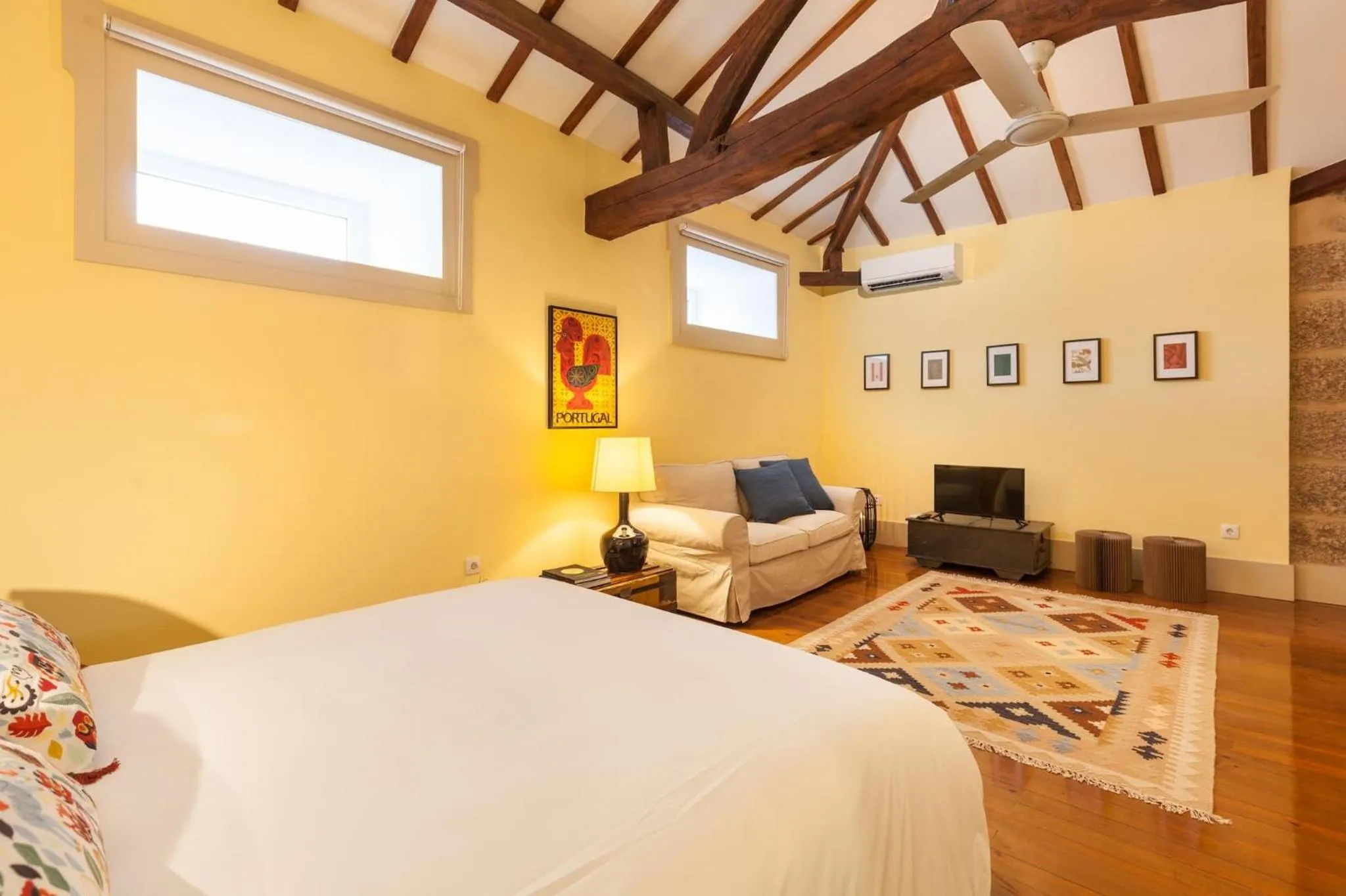 Bed in Casa Grande - Minho's Guest