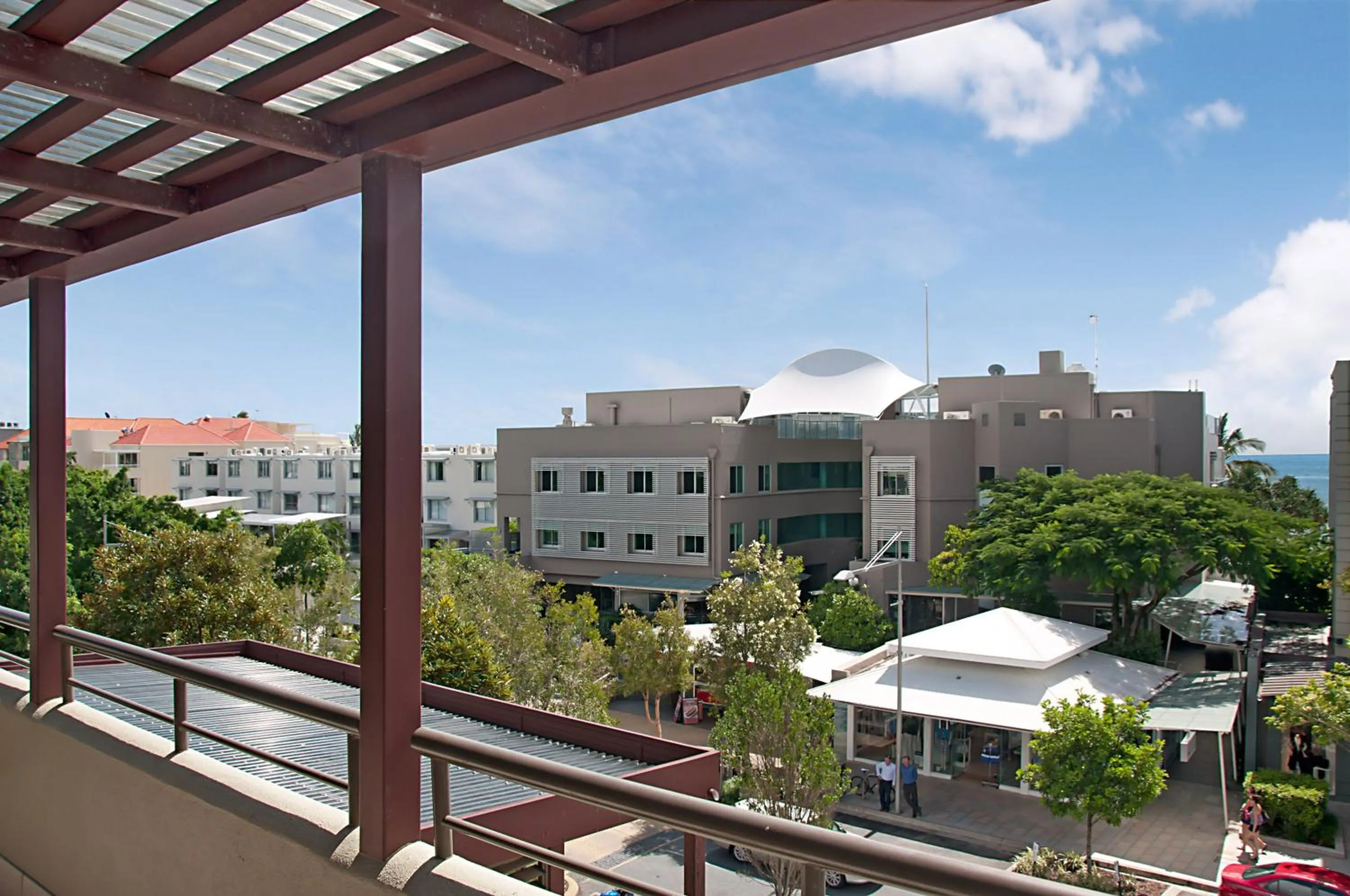 Day in Bella Casa Noosa