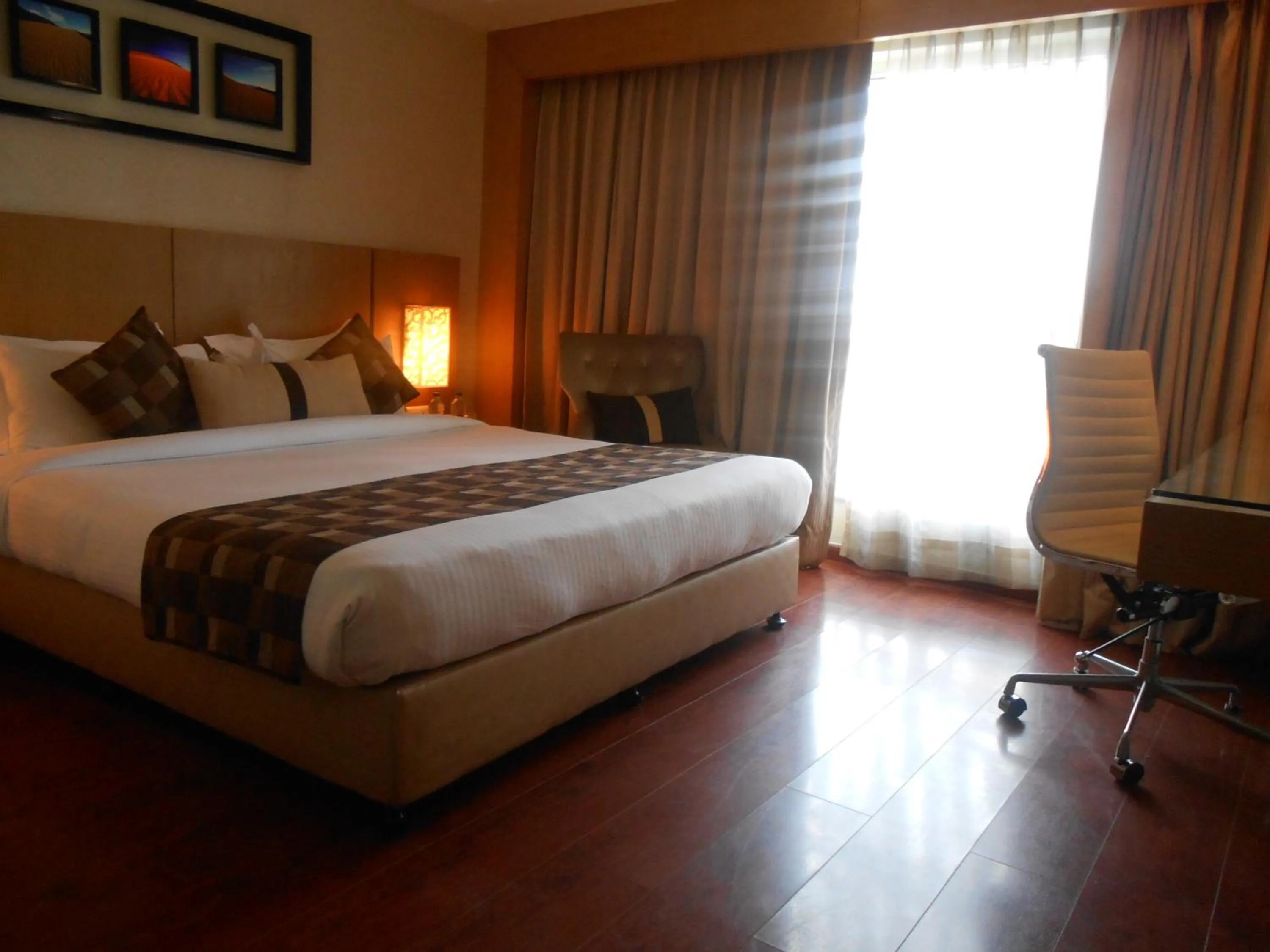 Decorative detail, Bed in Siamton Inn- A Cygnett Collection