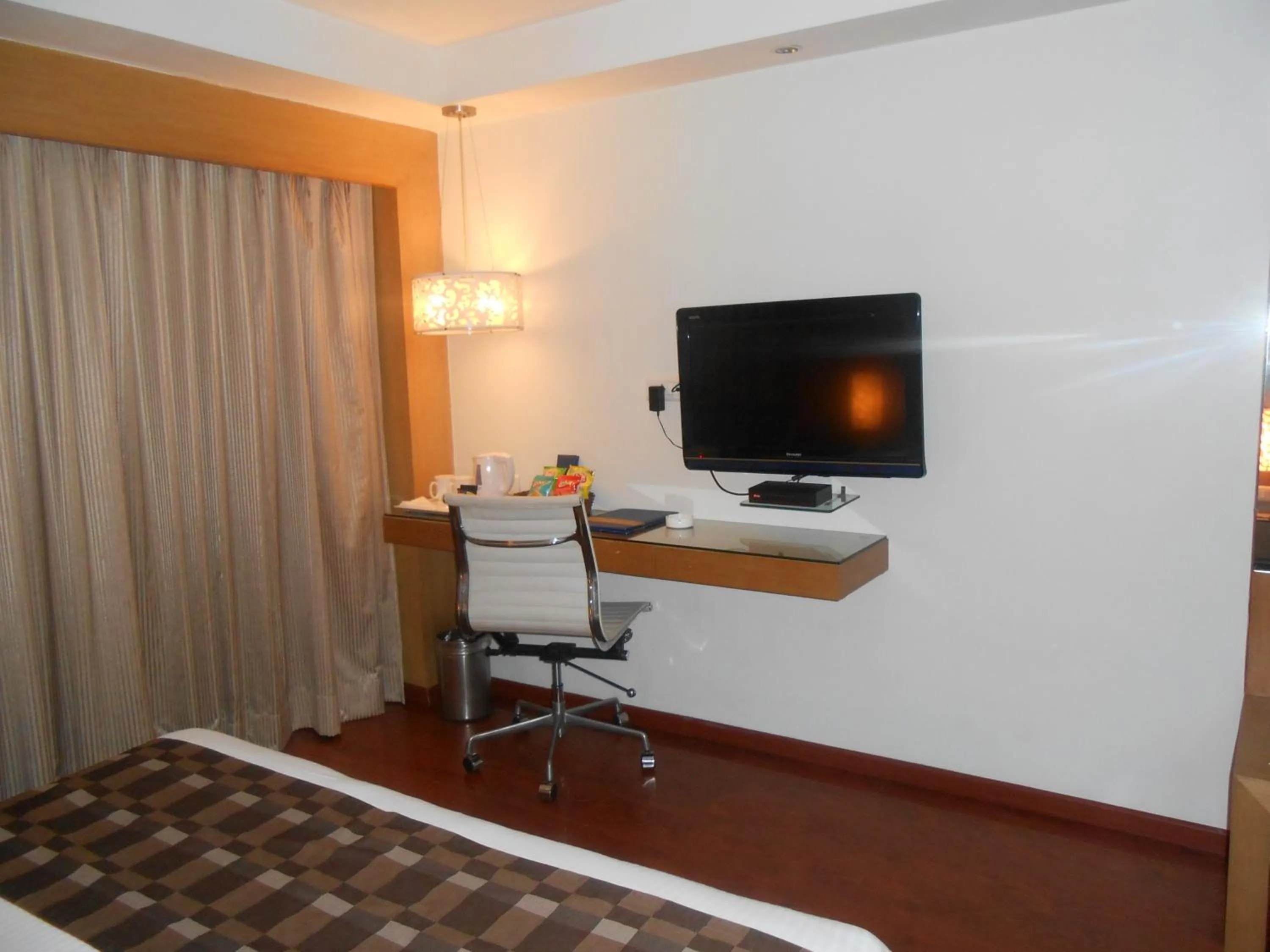 TV and multimedia in Siamton Inn- A Cygnett Collection