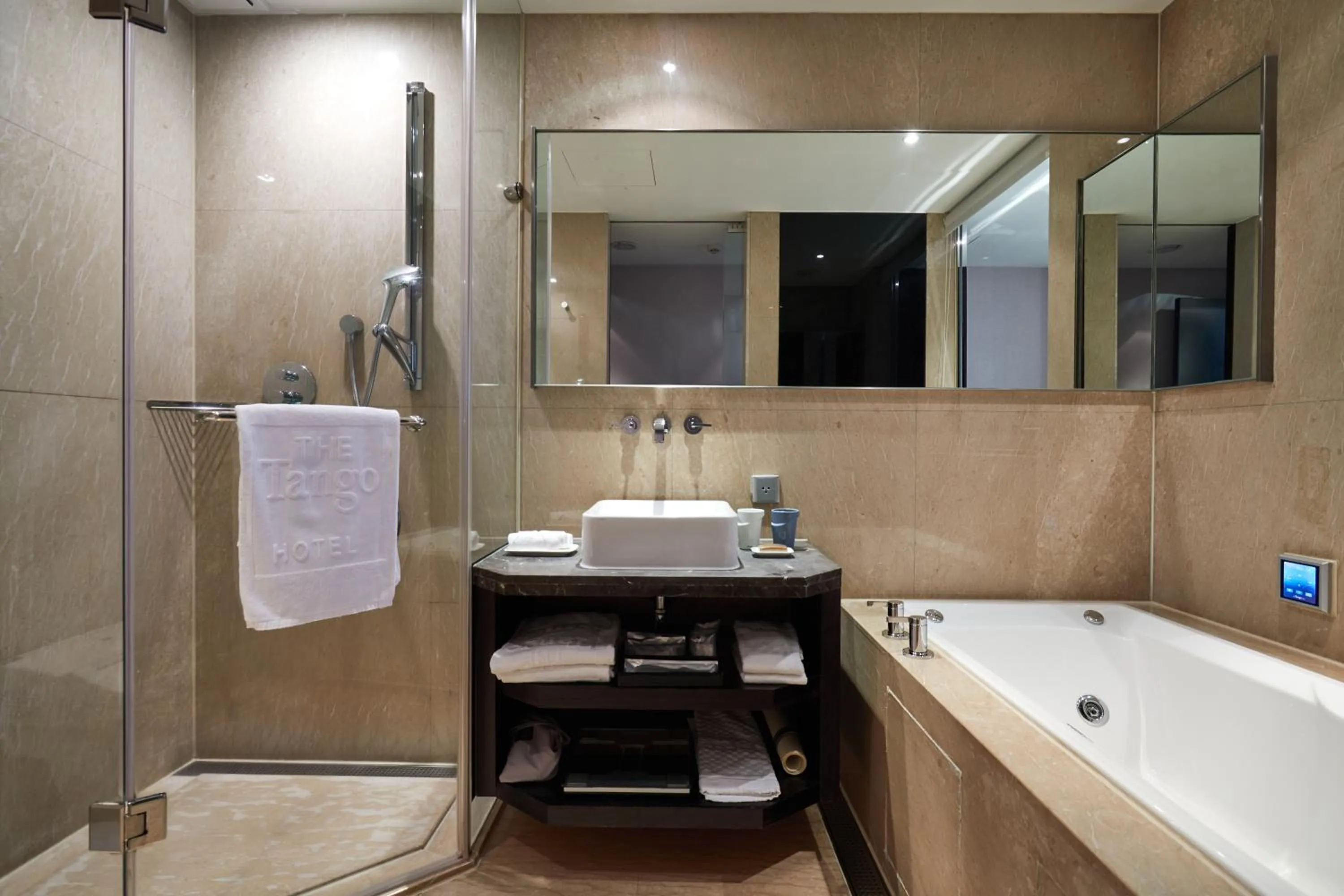 Bathroom in The Tango Hotel Taipei Nanshi