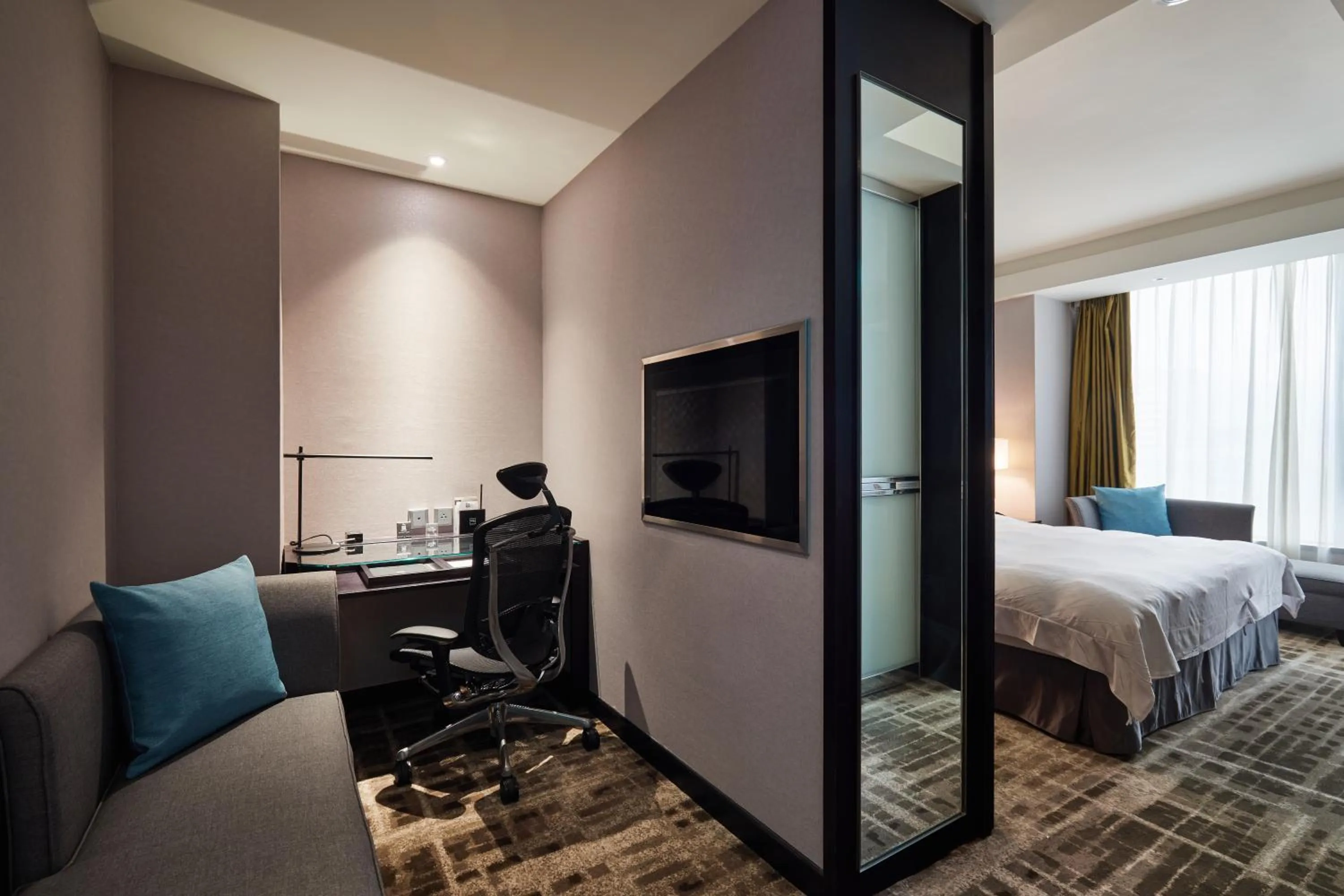 Photo of the whole room, Bed in The Tango Hotel Taipei Nanshi