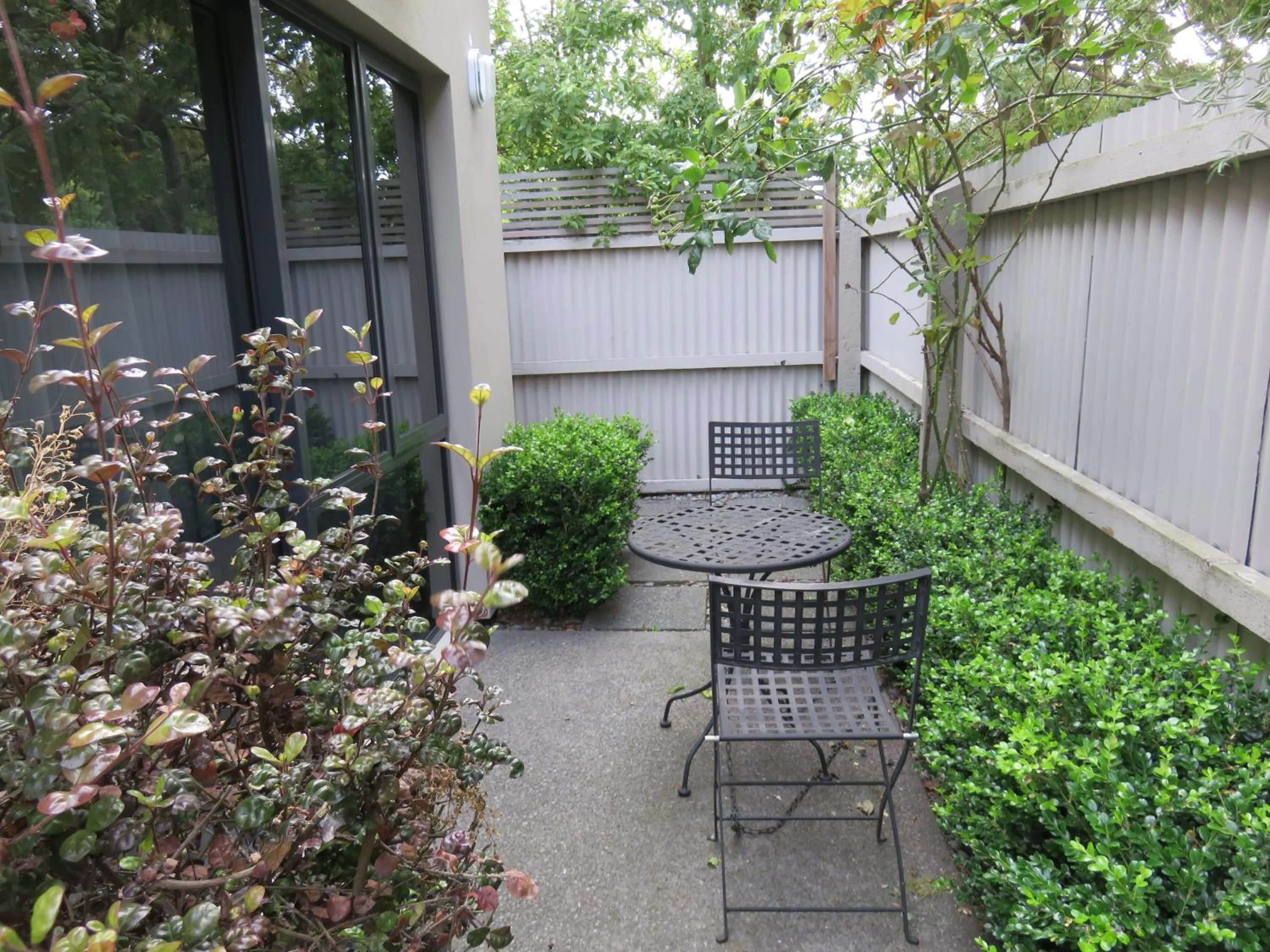 Patio in Athena Motel